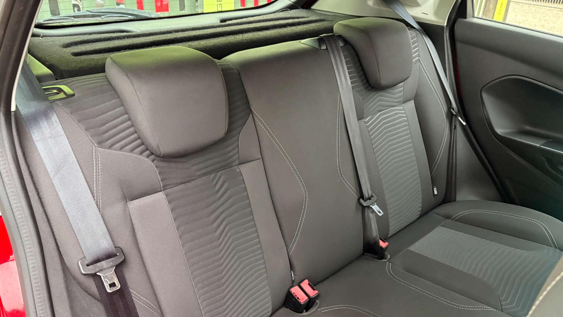 Ford Fiesta view 10