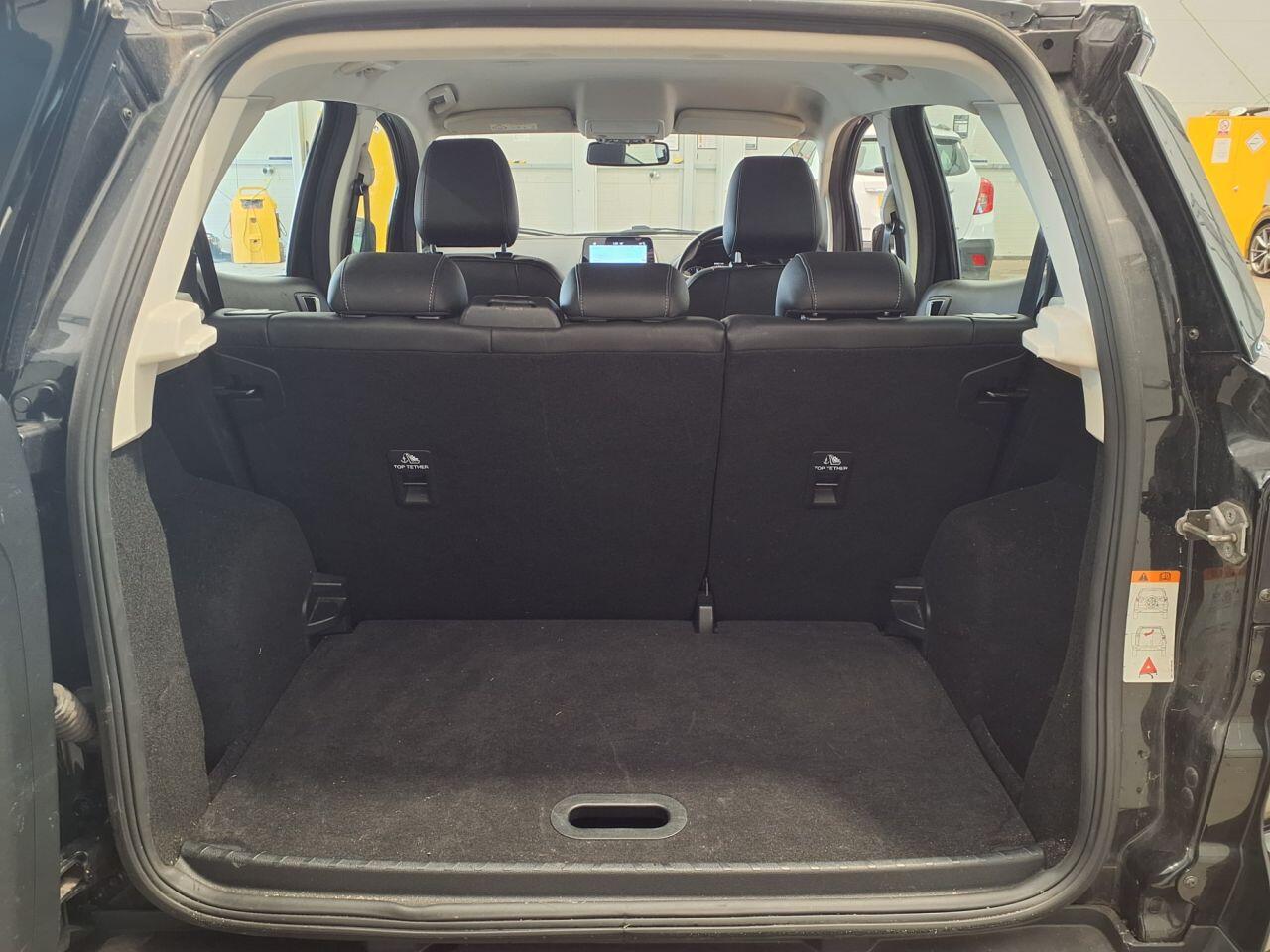 Ford Ecosport view 12