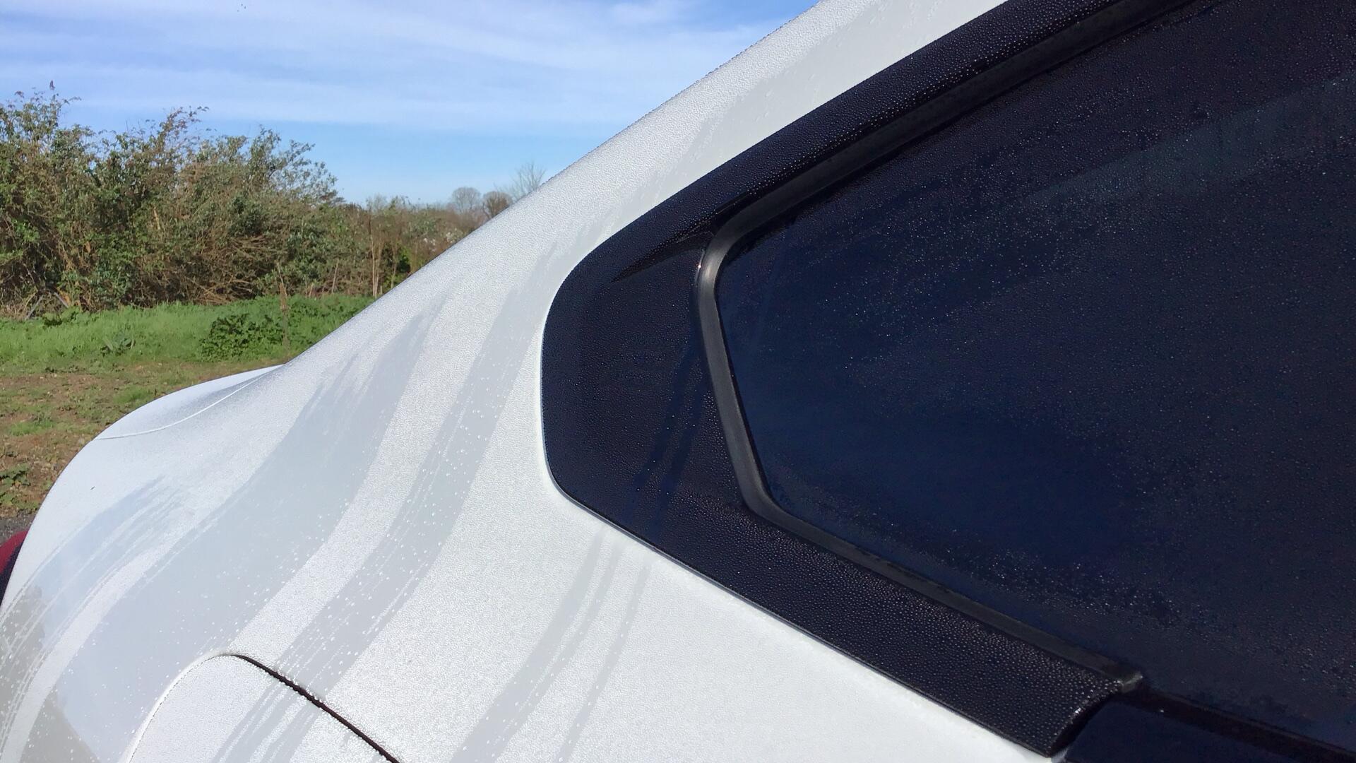 BMW 2 Series view 29