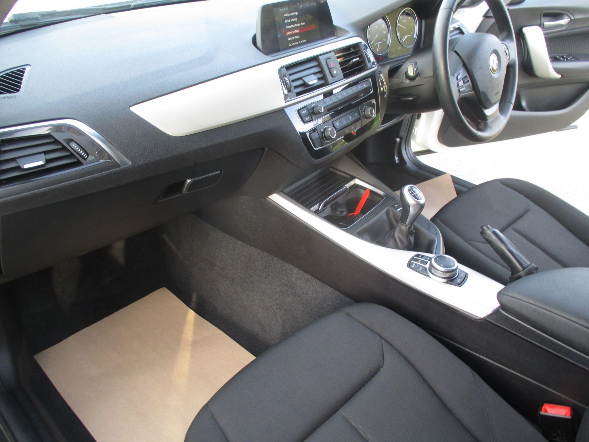 BMW 1 Series view 31