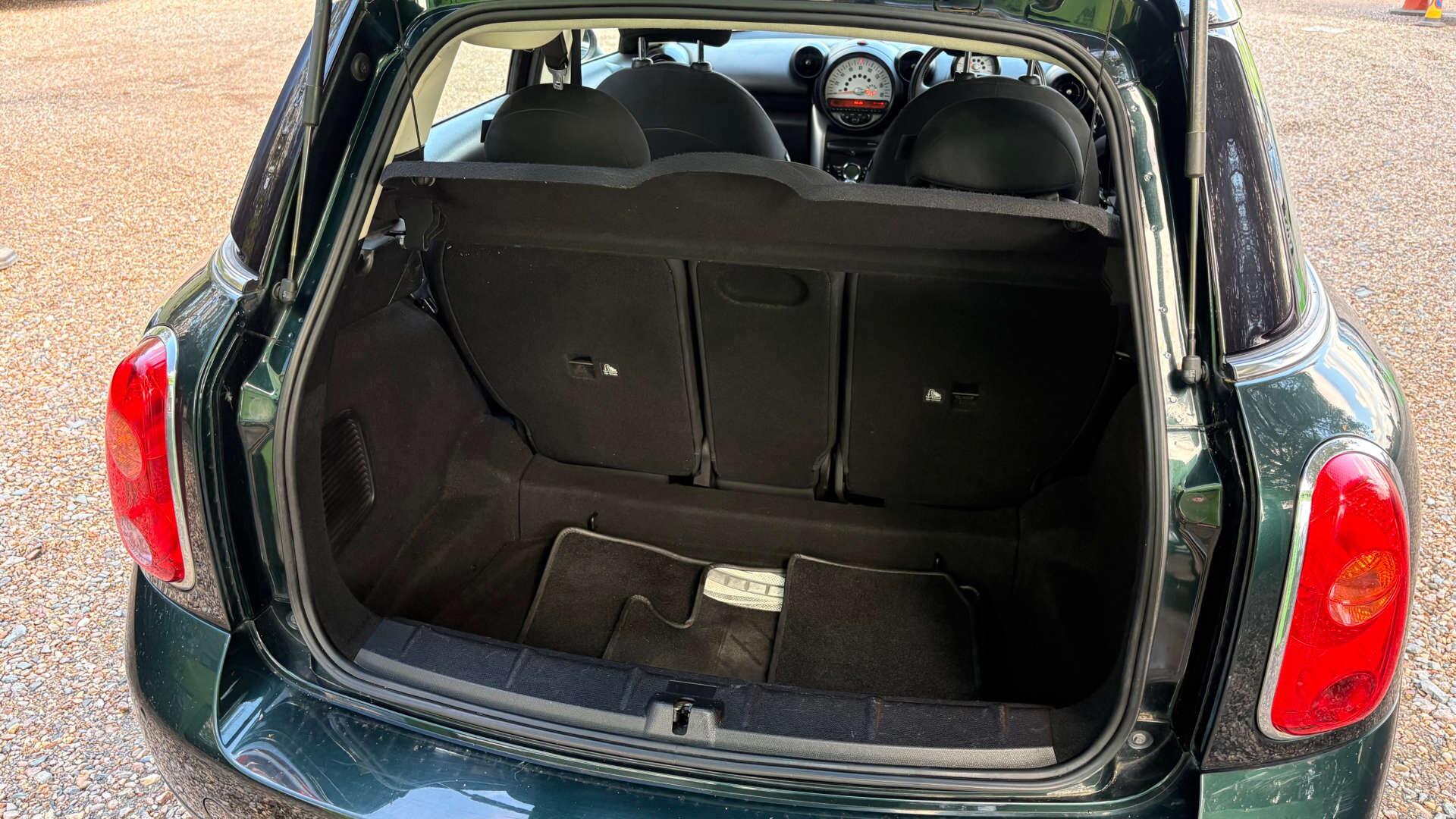 Mini Countryman view 34
