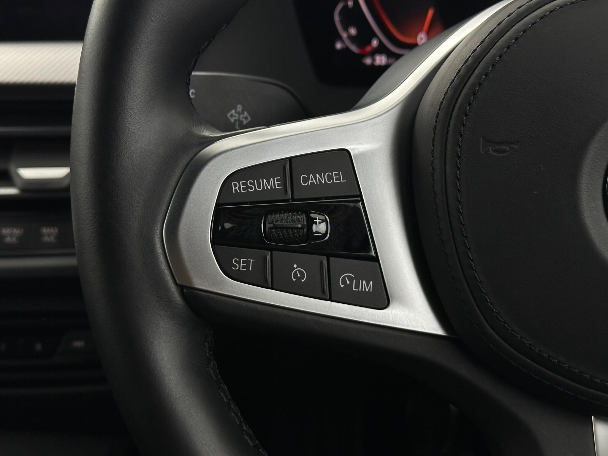 BMW 1 Series view 15