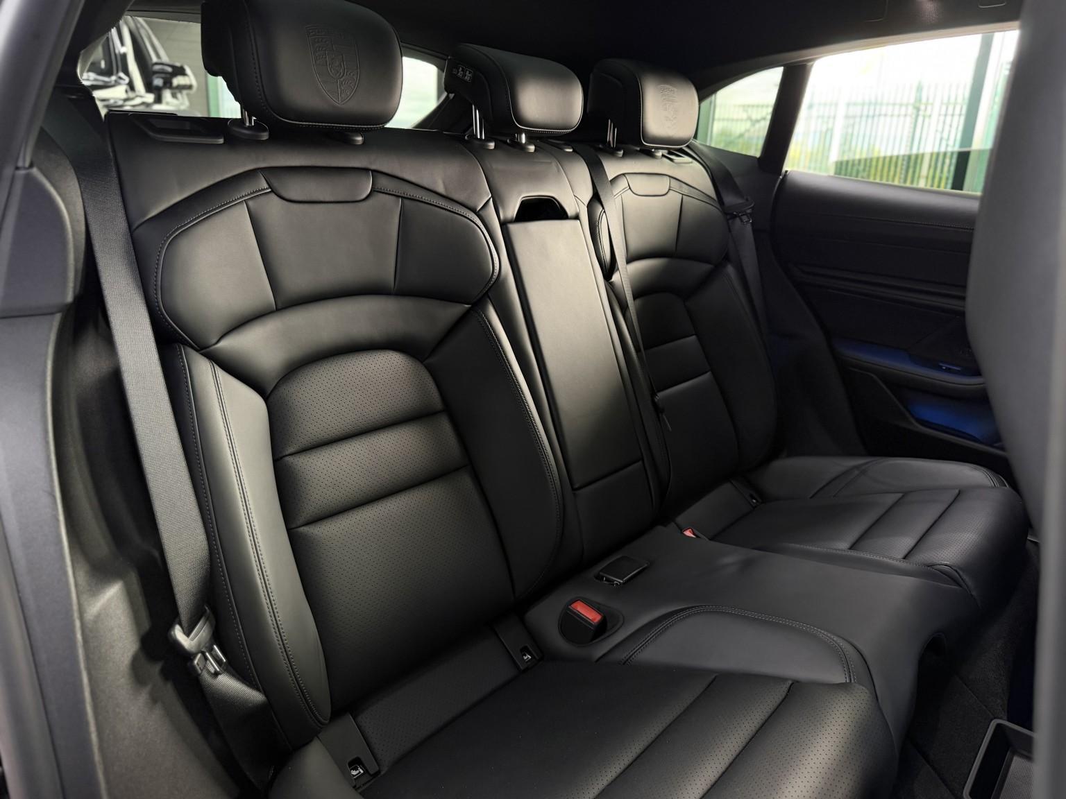 Porsche Taycan view 67