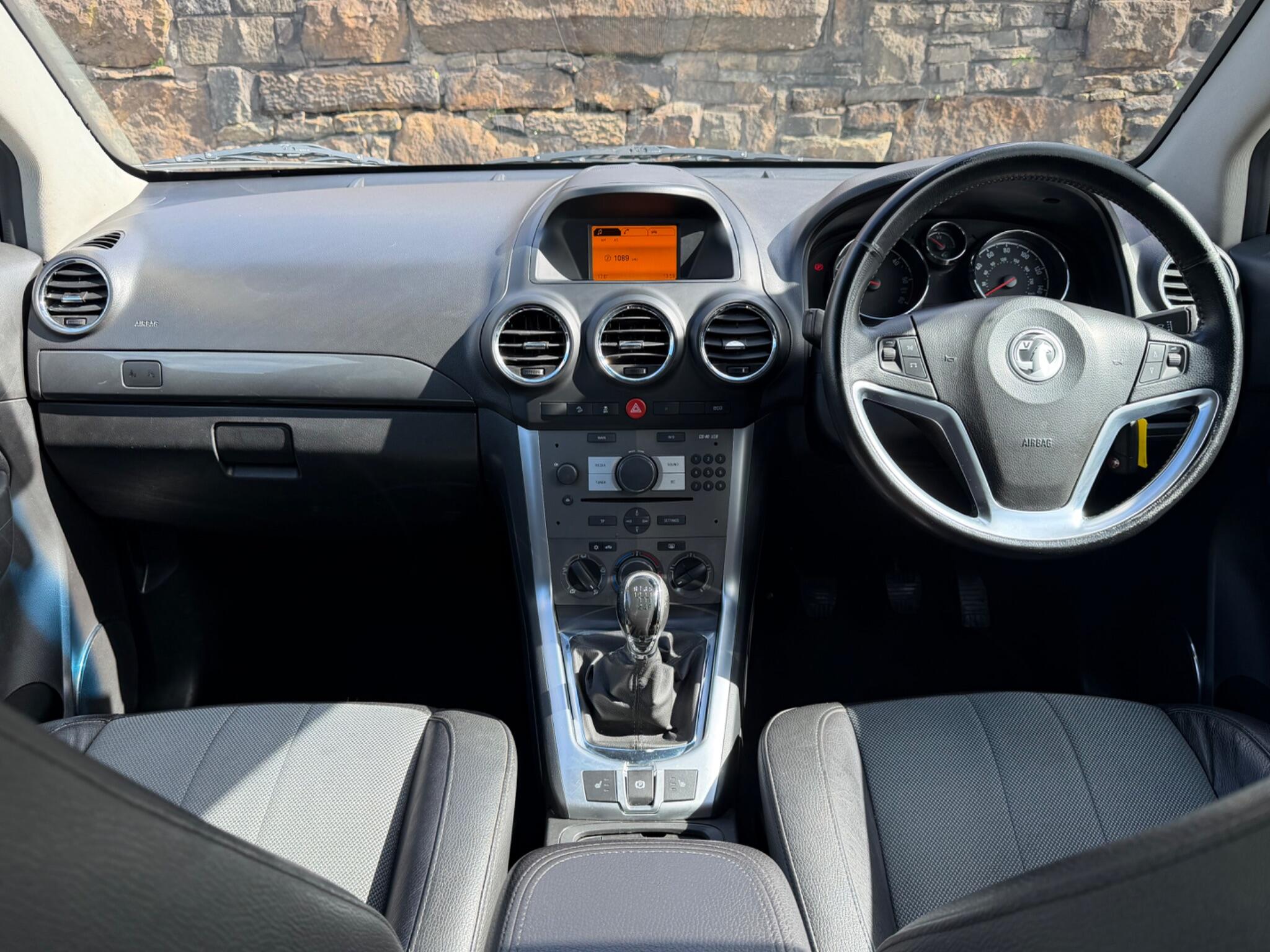 Vauxhall Antara view 8