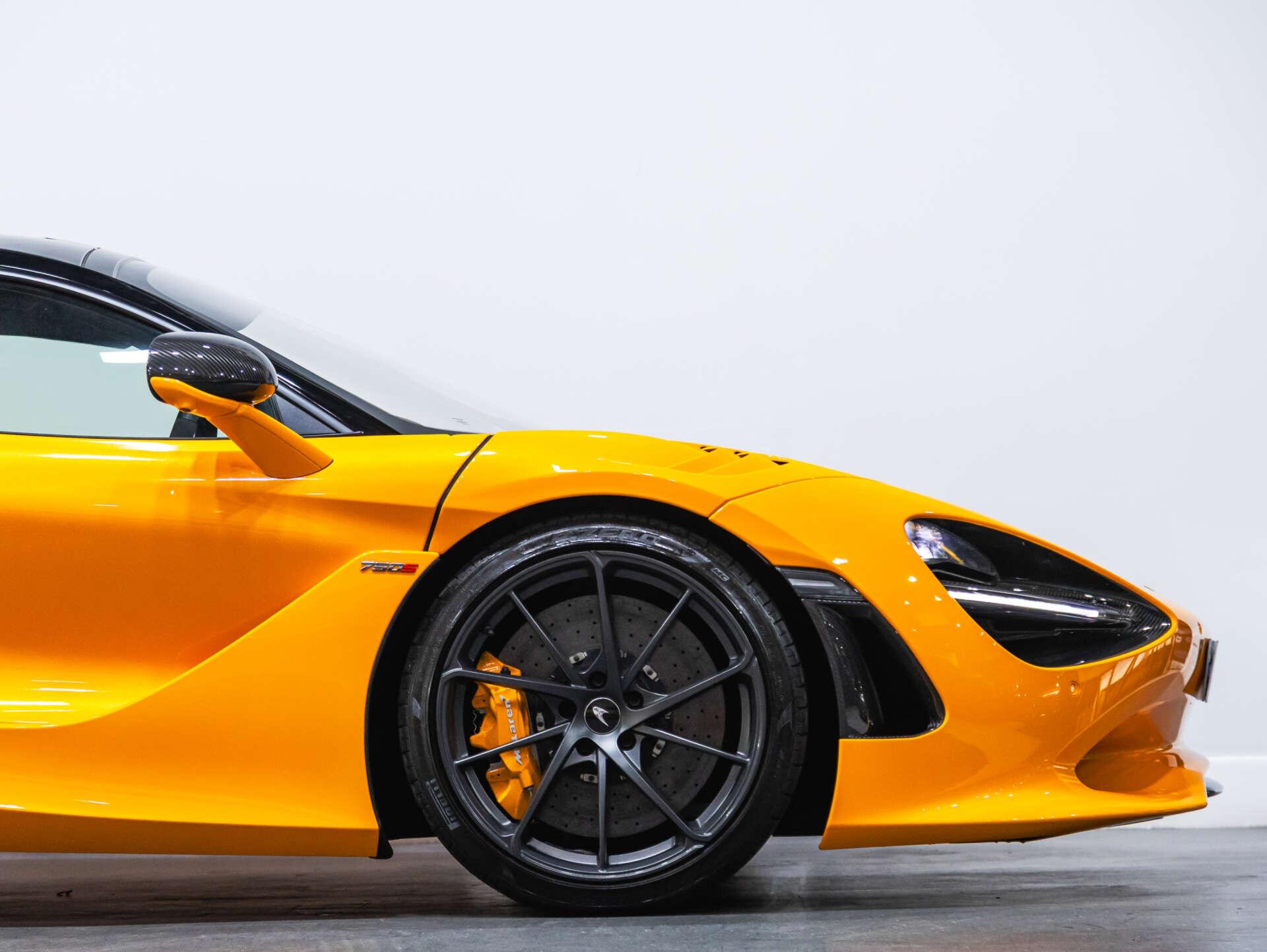 McLaren 750S view 23
