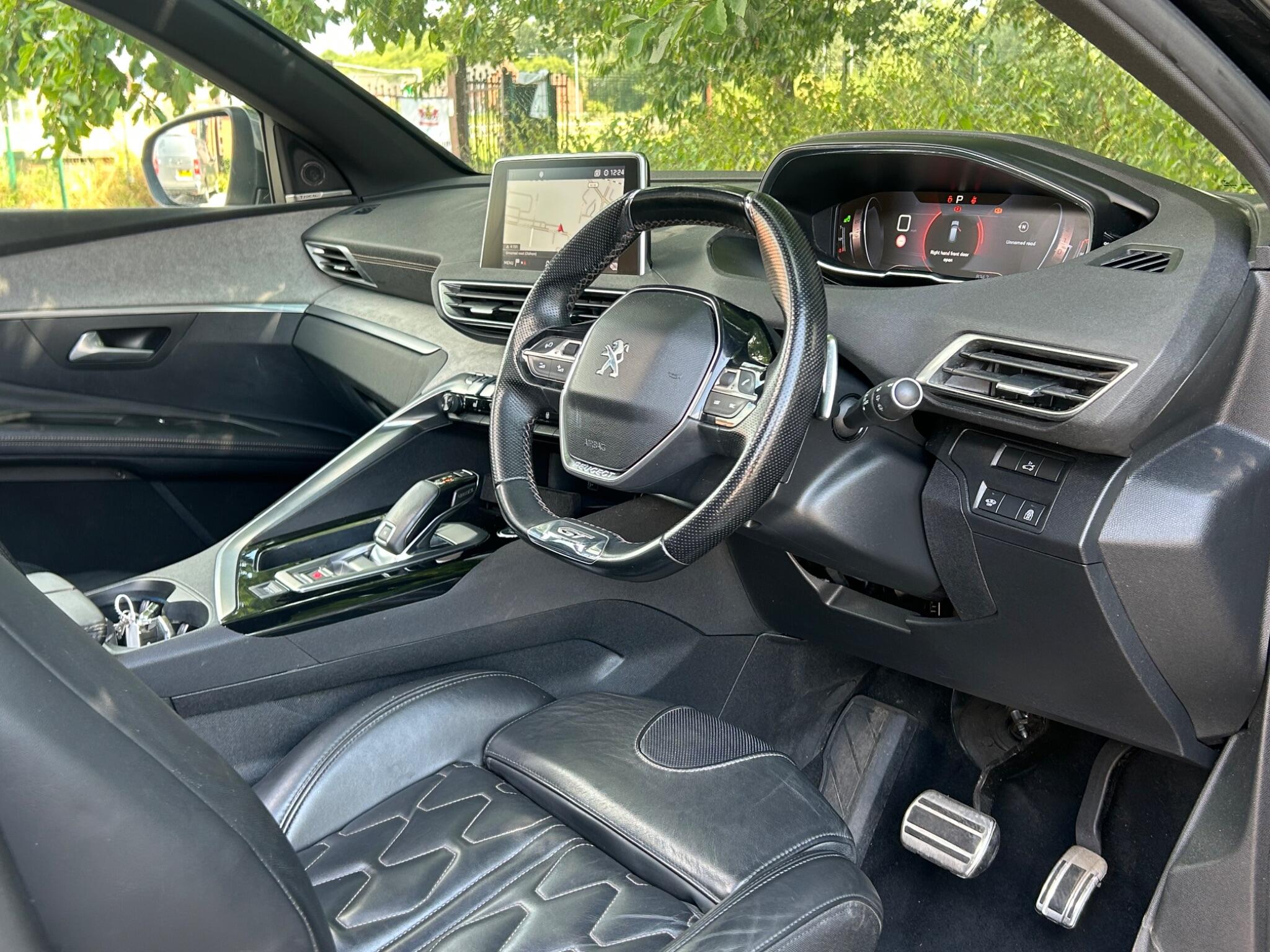 Peugeot 3008 view 14