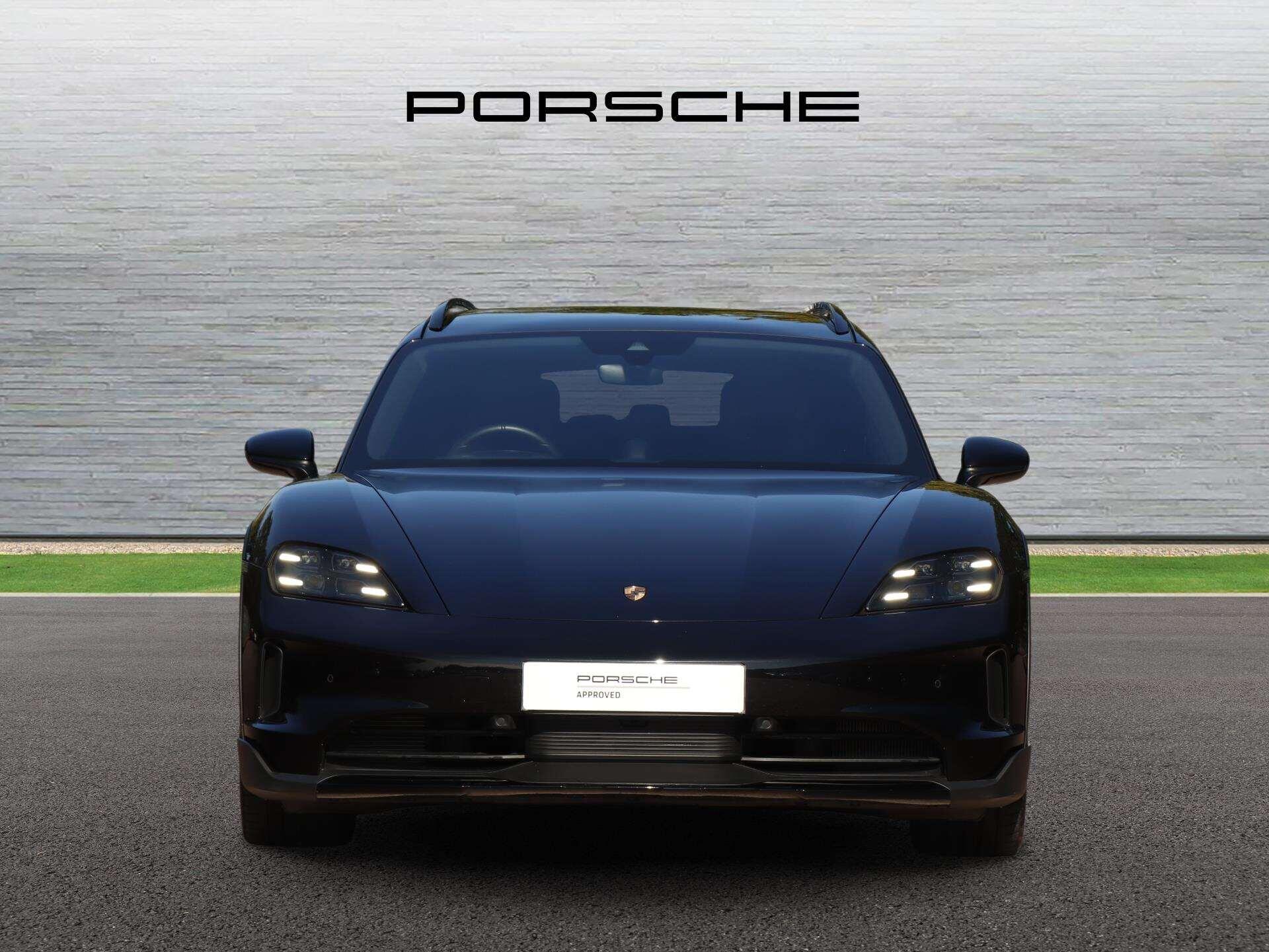 Porsche Taycan view 8