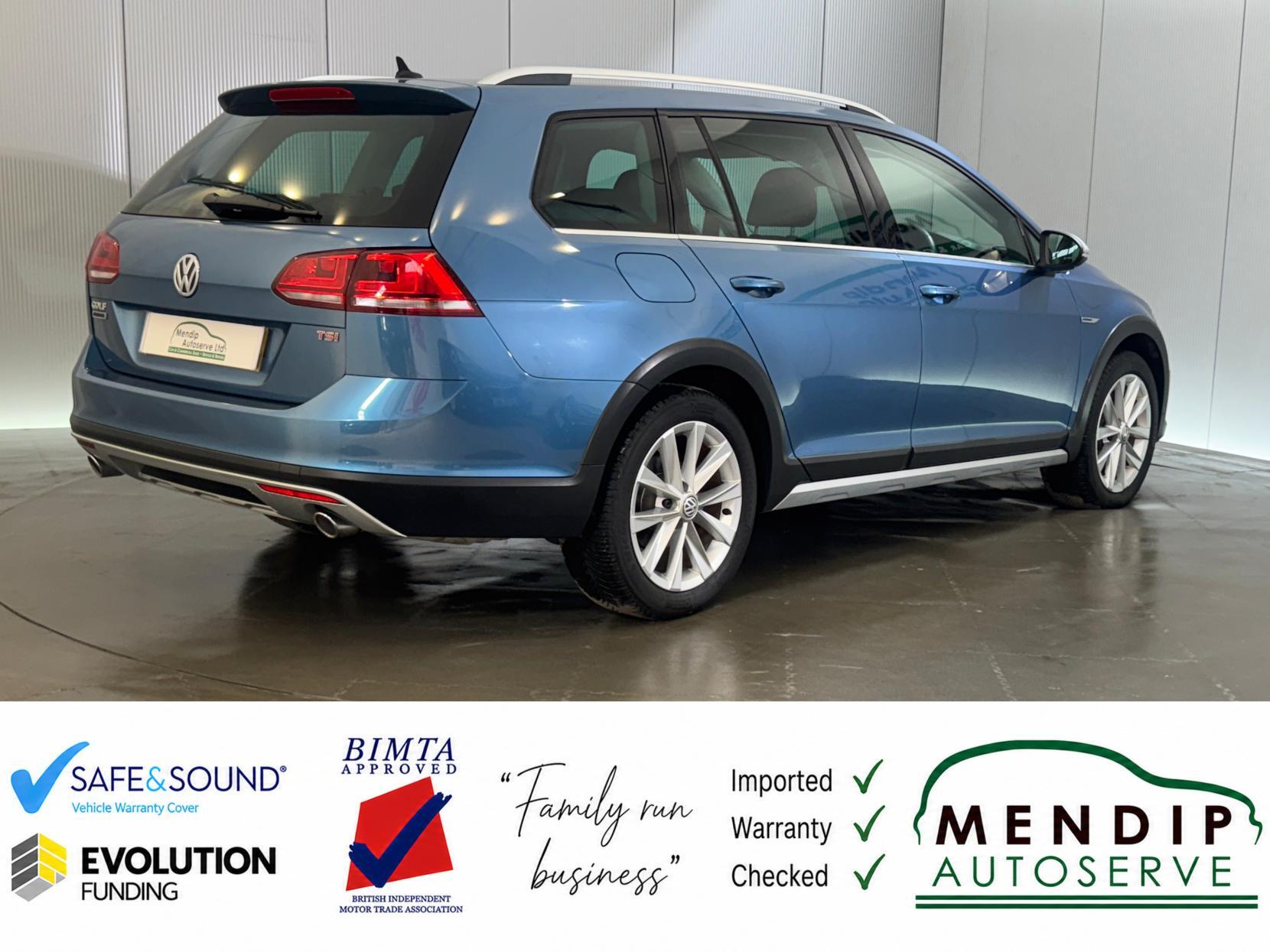 Volkswagen Golf view 24