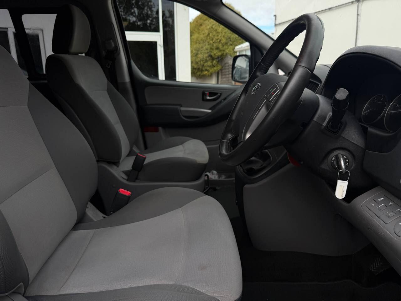 Hyundai I800 view 11