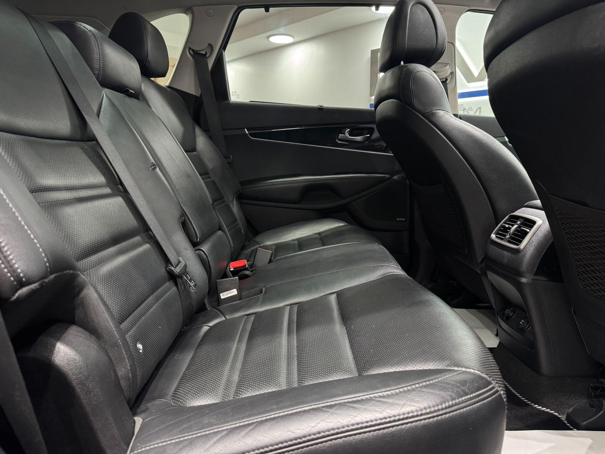 Kia Sorento view 68