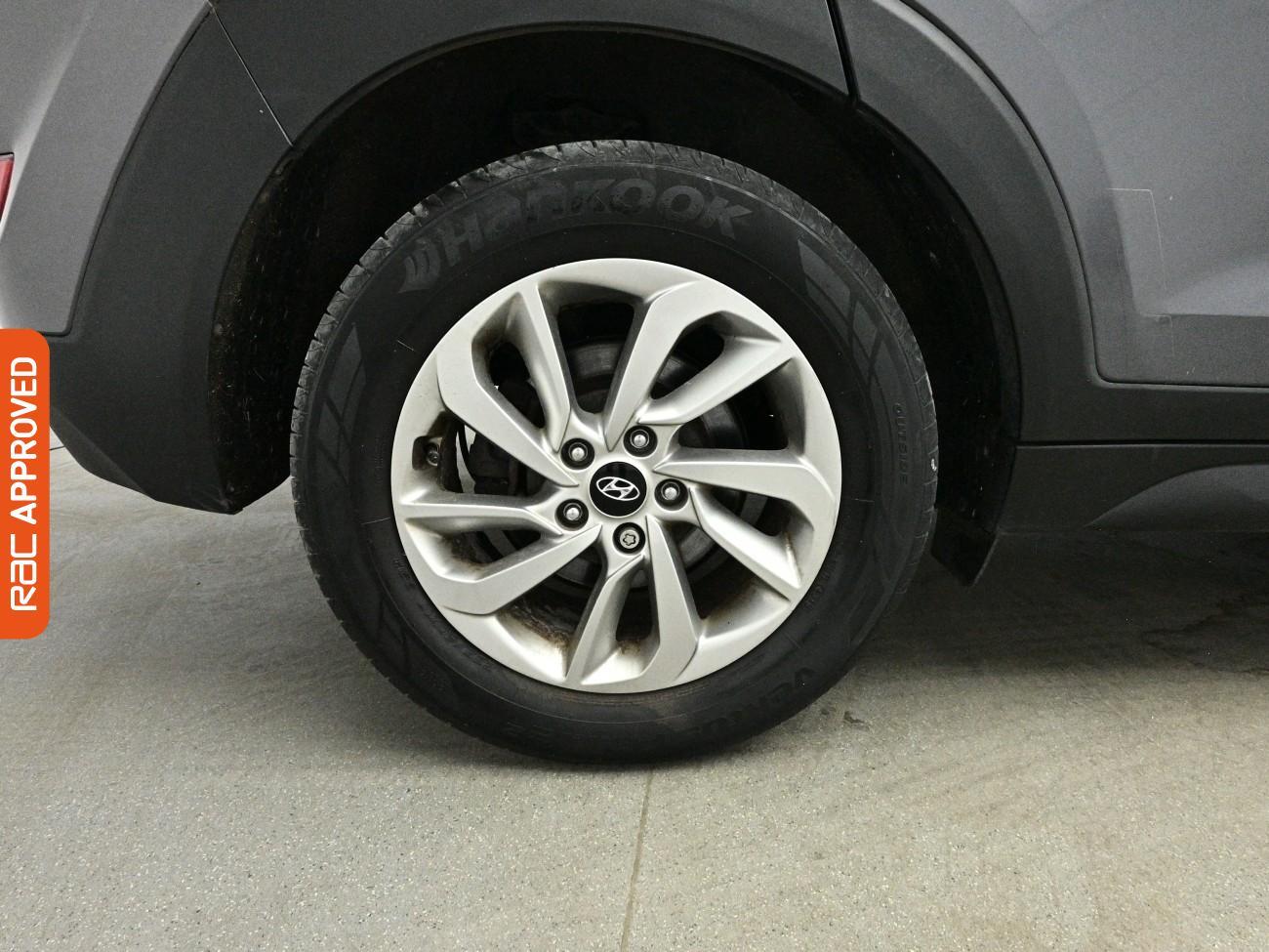 Hyundai Tucson view 29