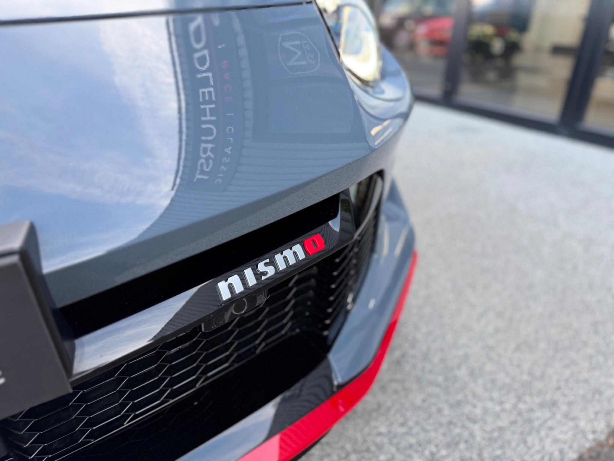 Nissan Fairlady view 11