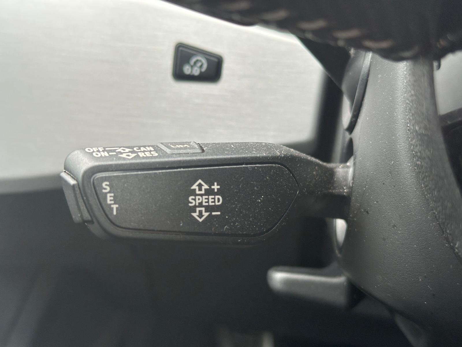 Audi A4 view 31