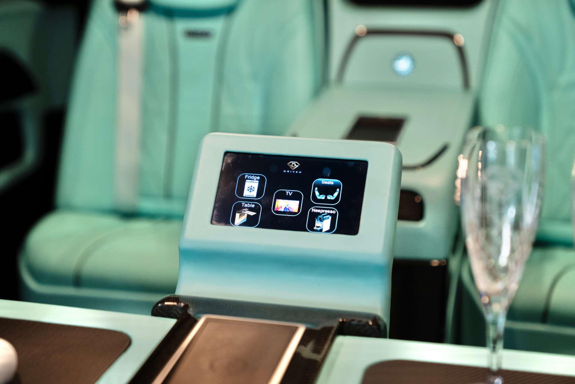 Mercedes-Benz V Class view 12