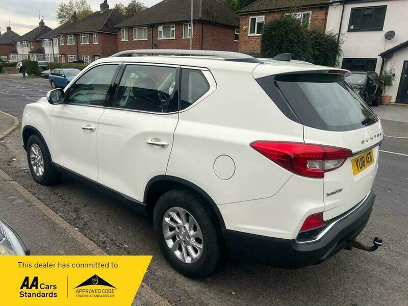 2018 SsangYong Rexton 2.2D EX 4WD Euro 6 5dr • 120,000 miles image 4