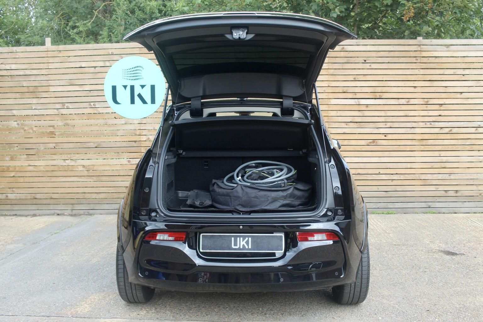 BMW I3 view 32