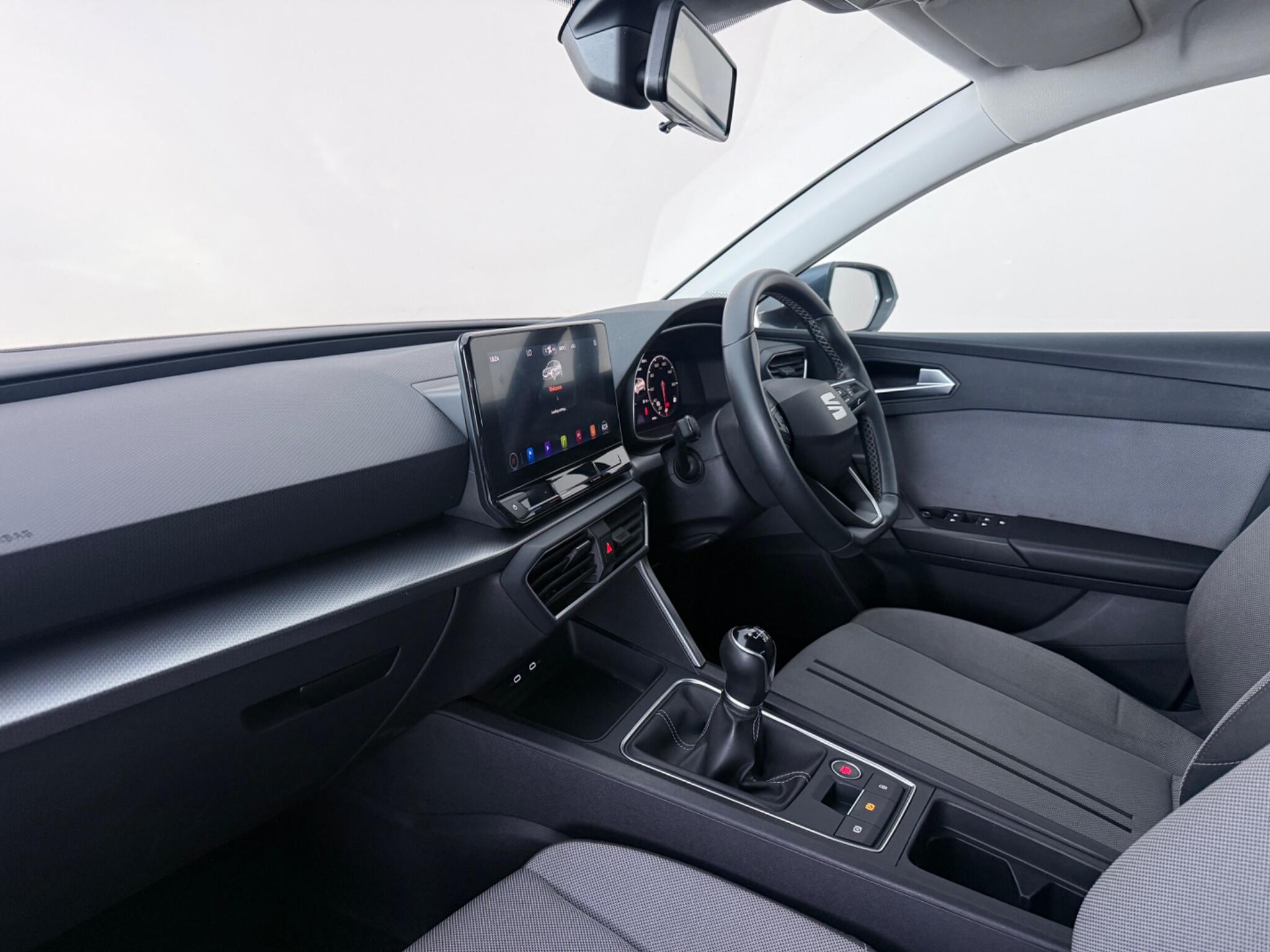 Seat Leon view 4