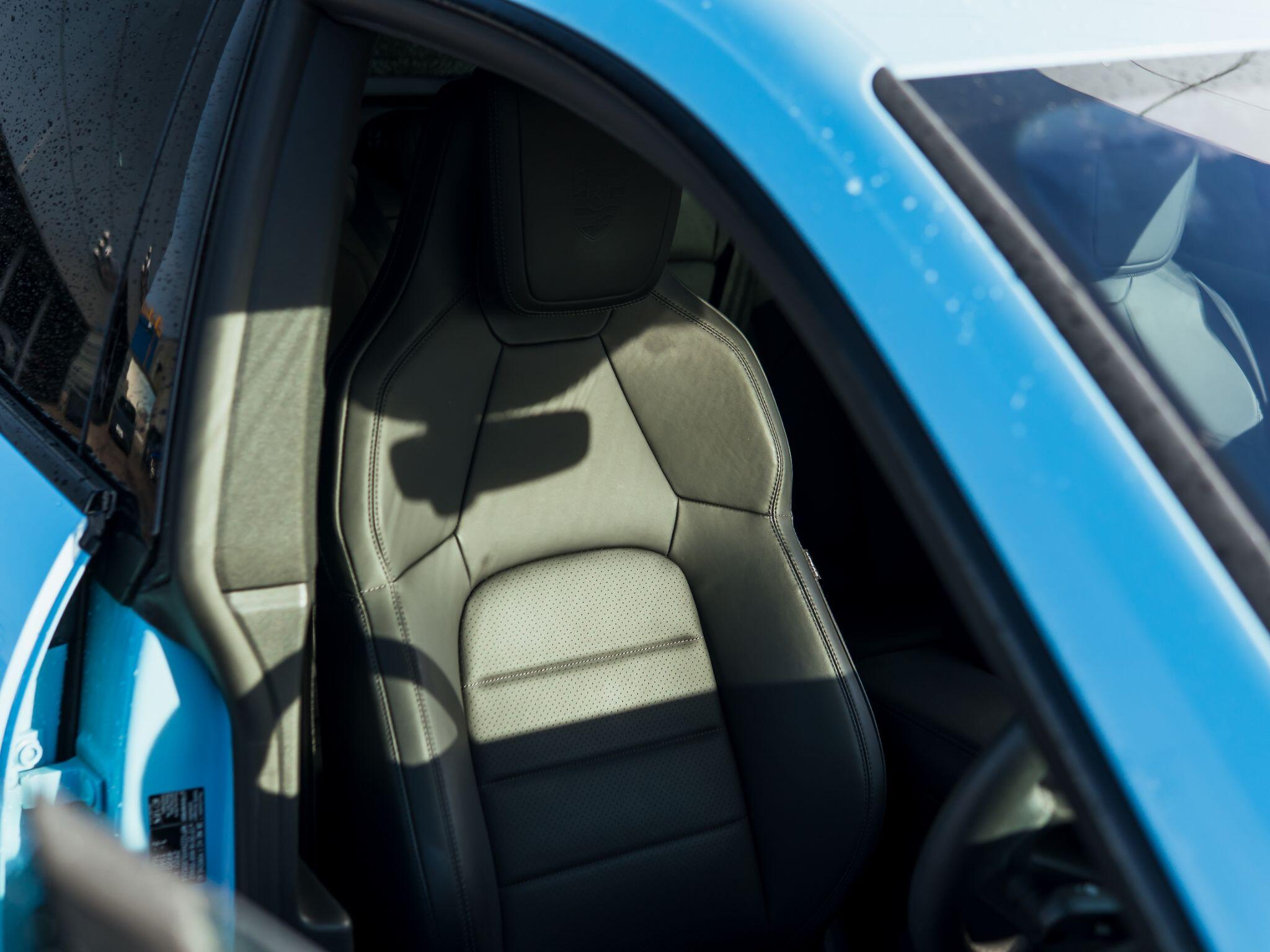 Porsche Macan view 32