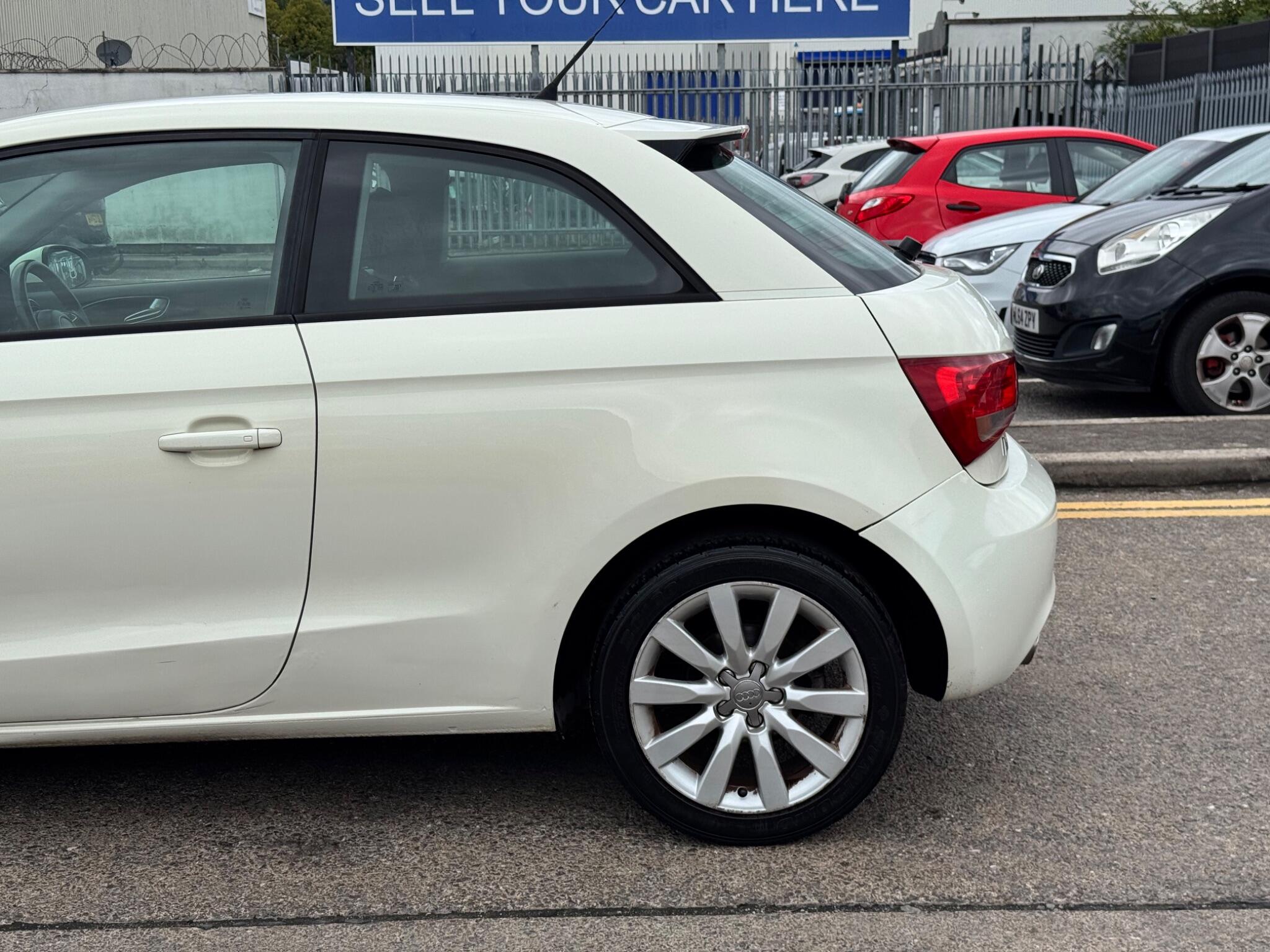 Audi A1 view 37
