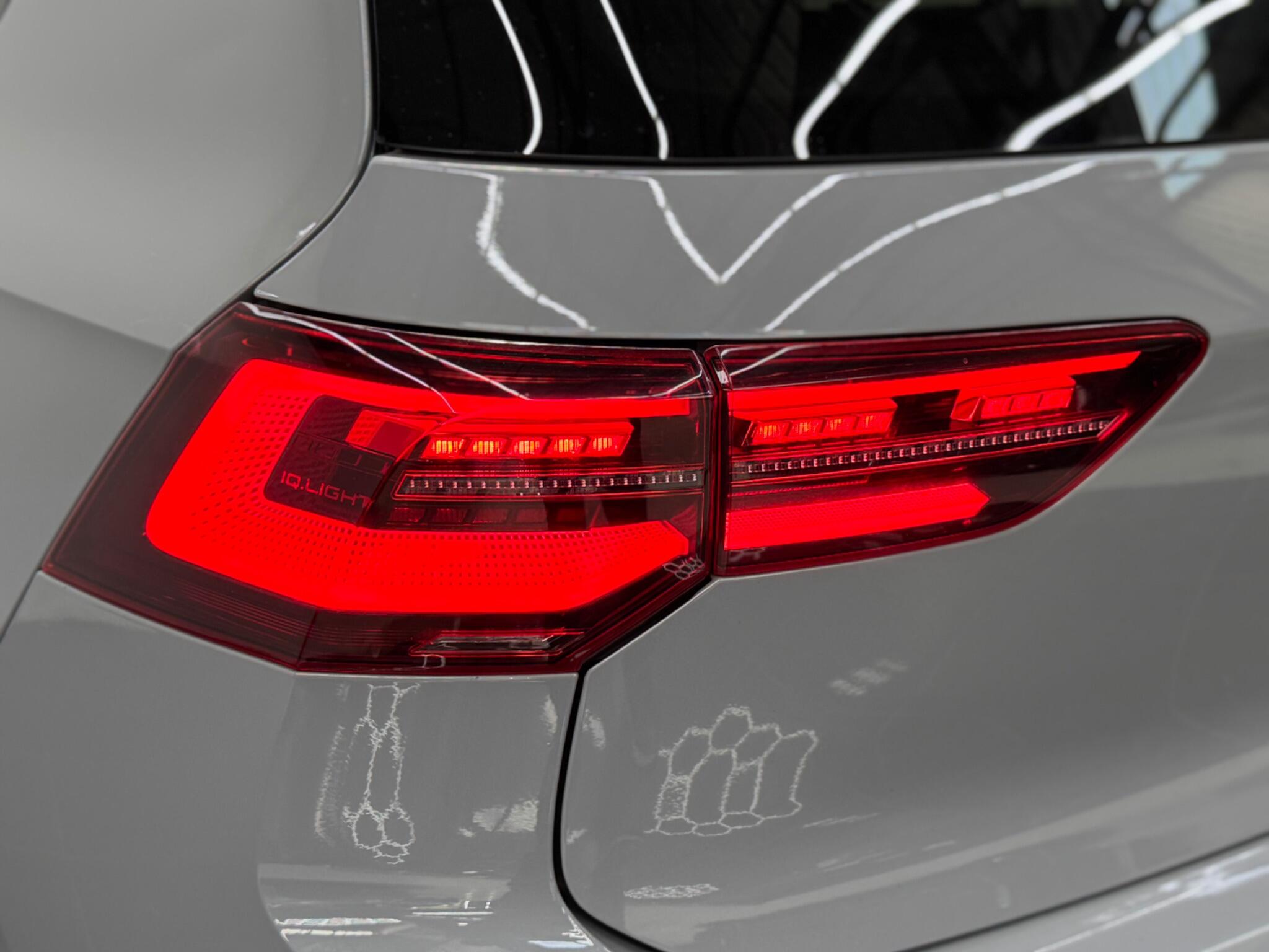 Volkswagen Golf view 27