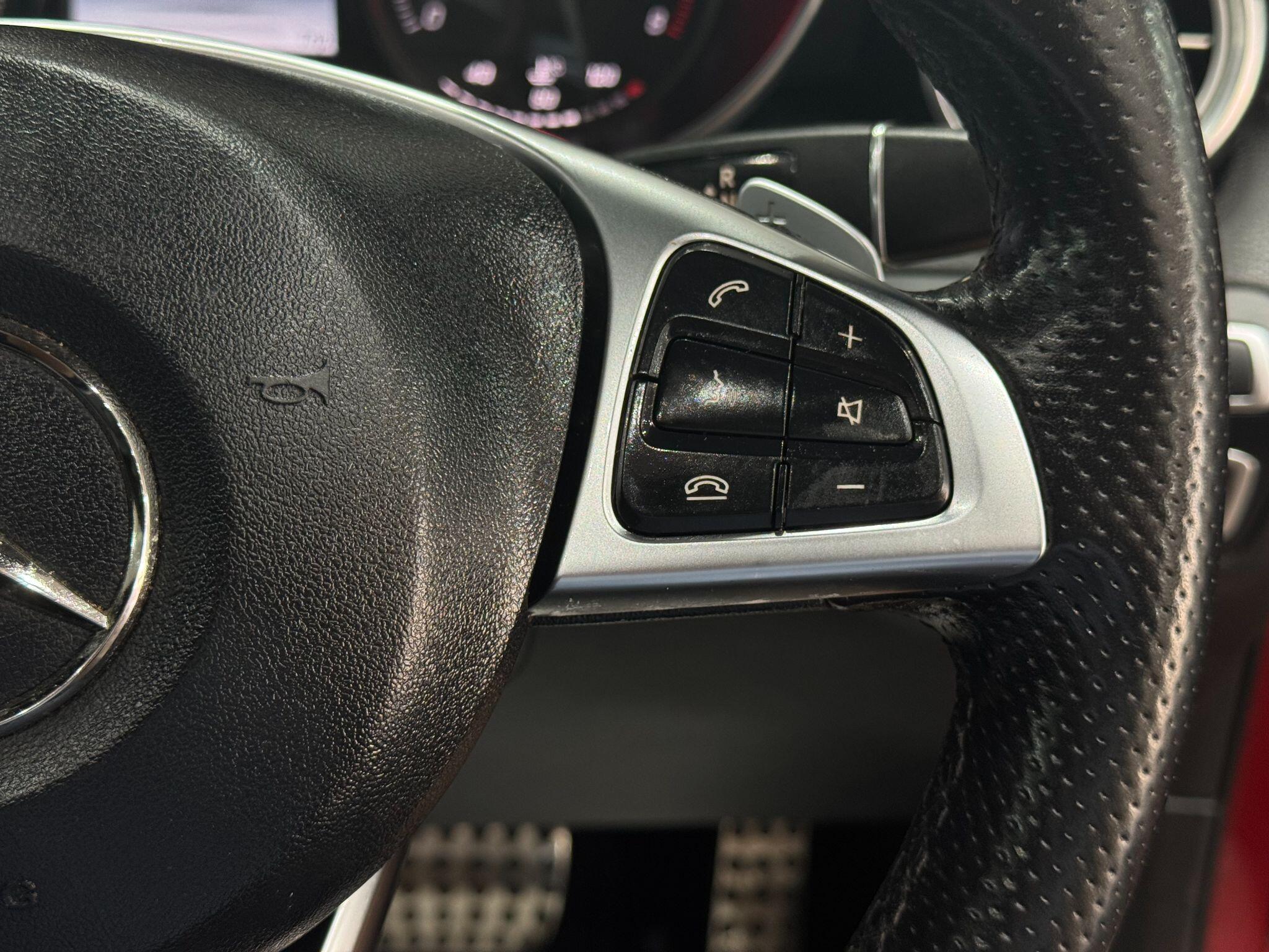 Mercedes-Benz GLC view 38