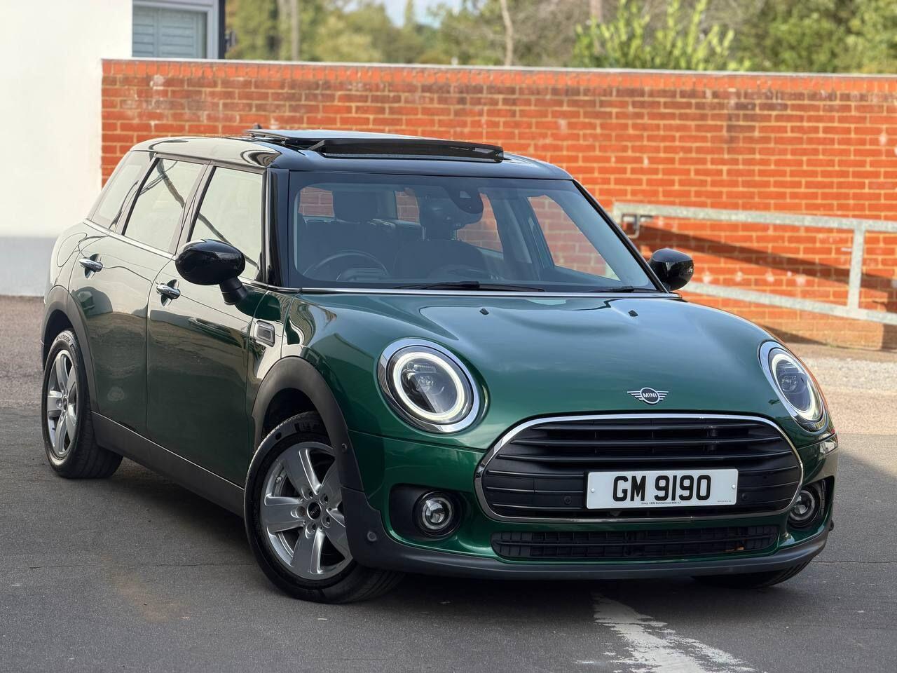 MINI Clubman view 50