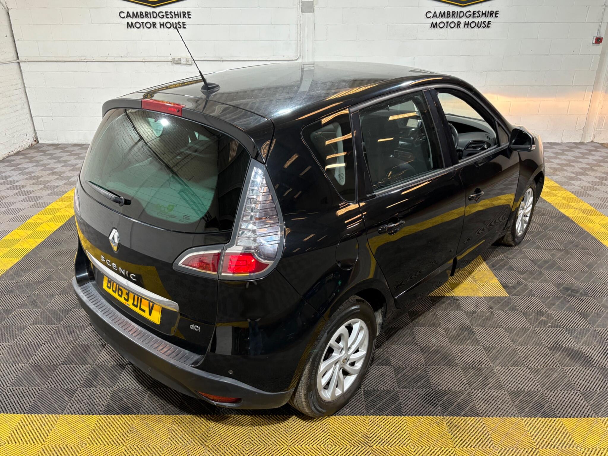 Renault Scenic view 14