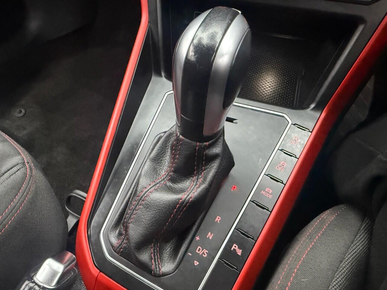 Volkswagen Polo view 21