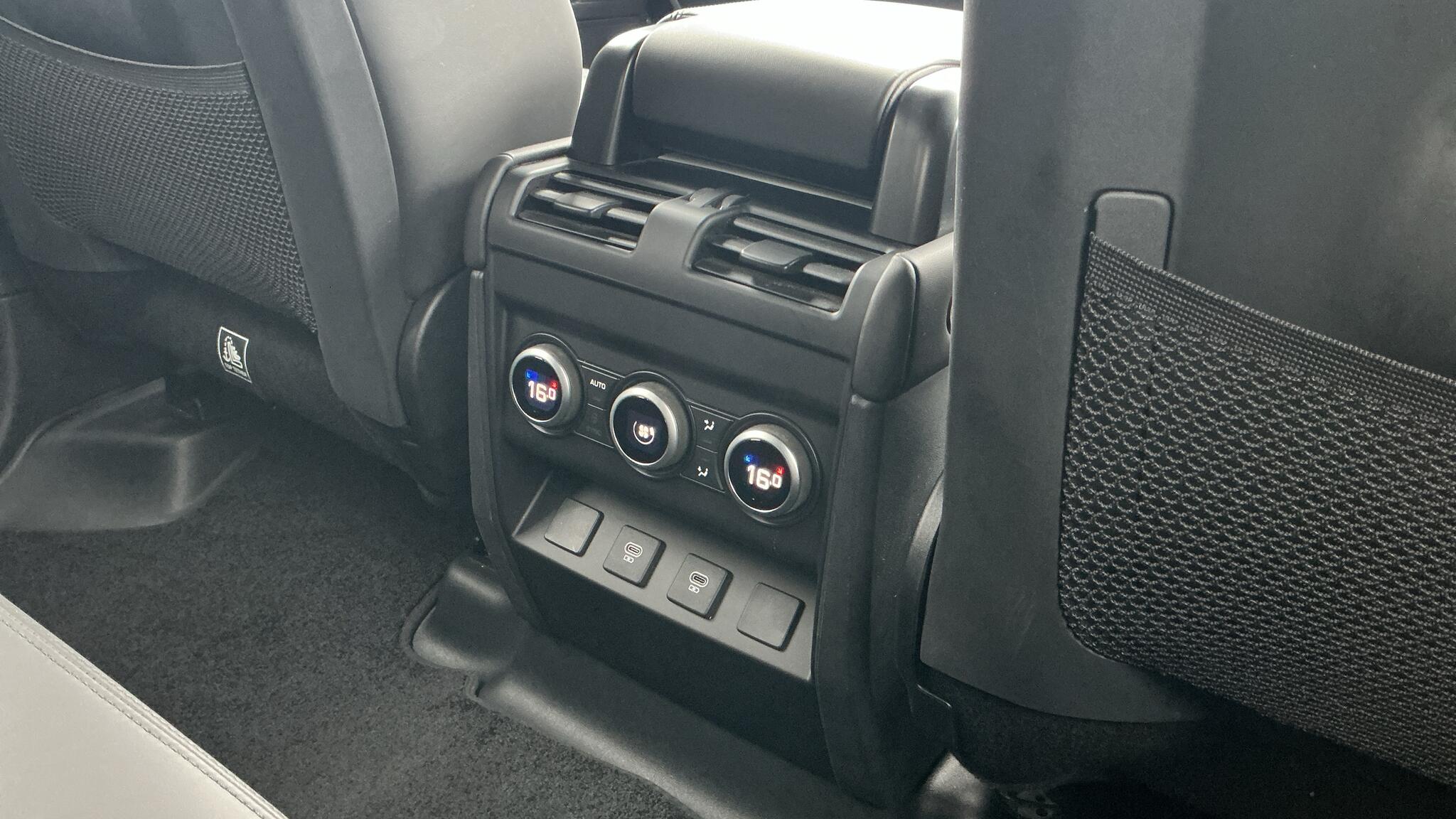 Land Rover Defender view 18