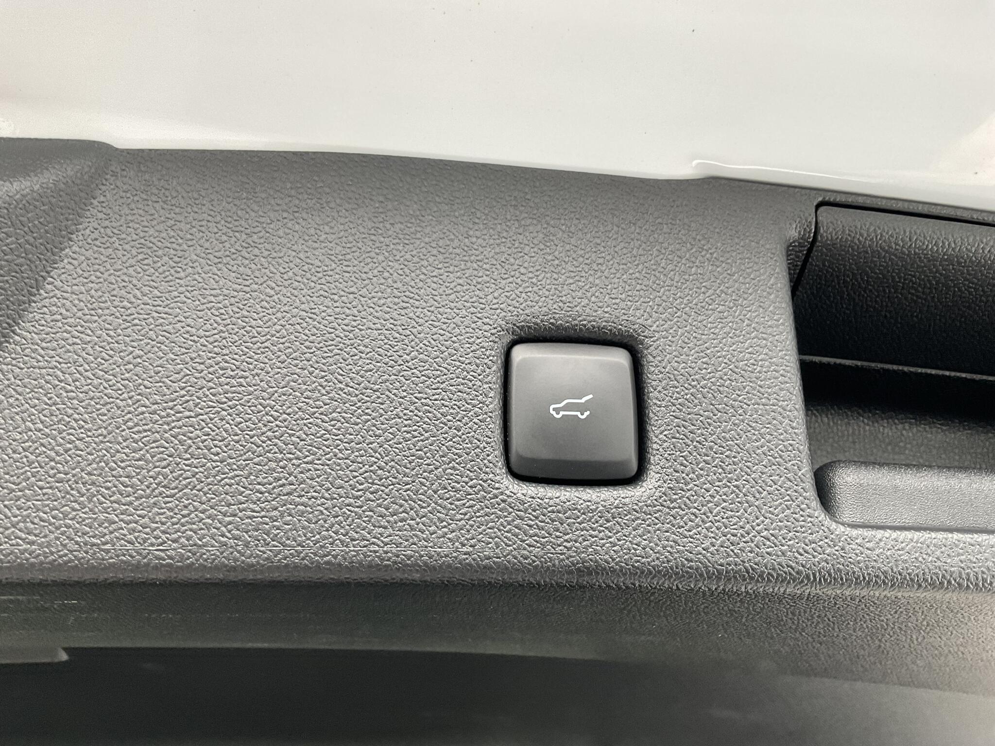 Ford Kuga view 21