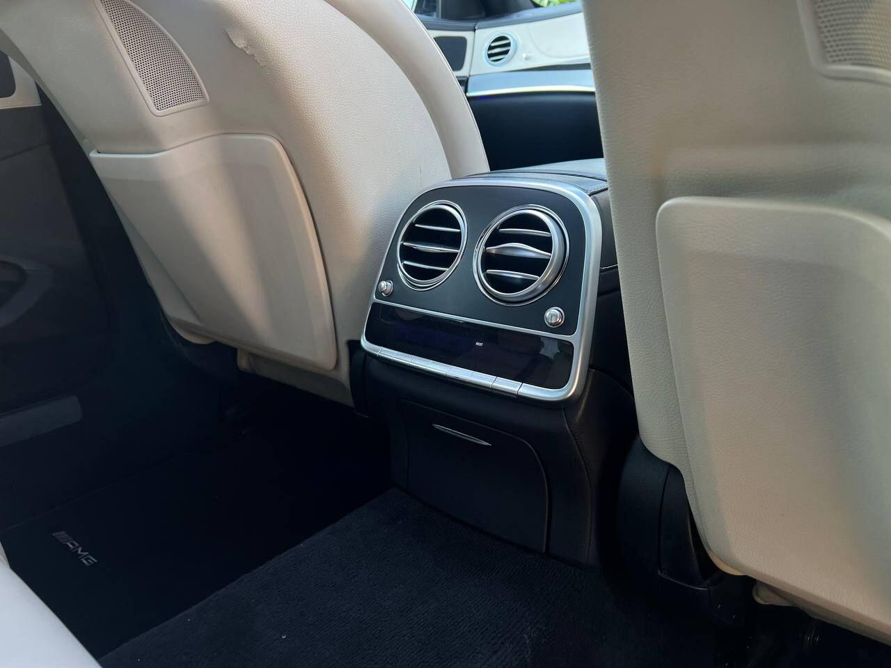 Mercedes-Benz S-Class view 16