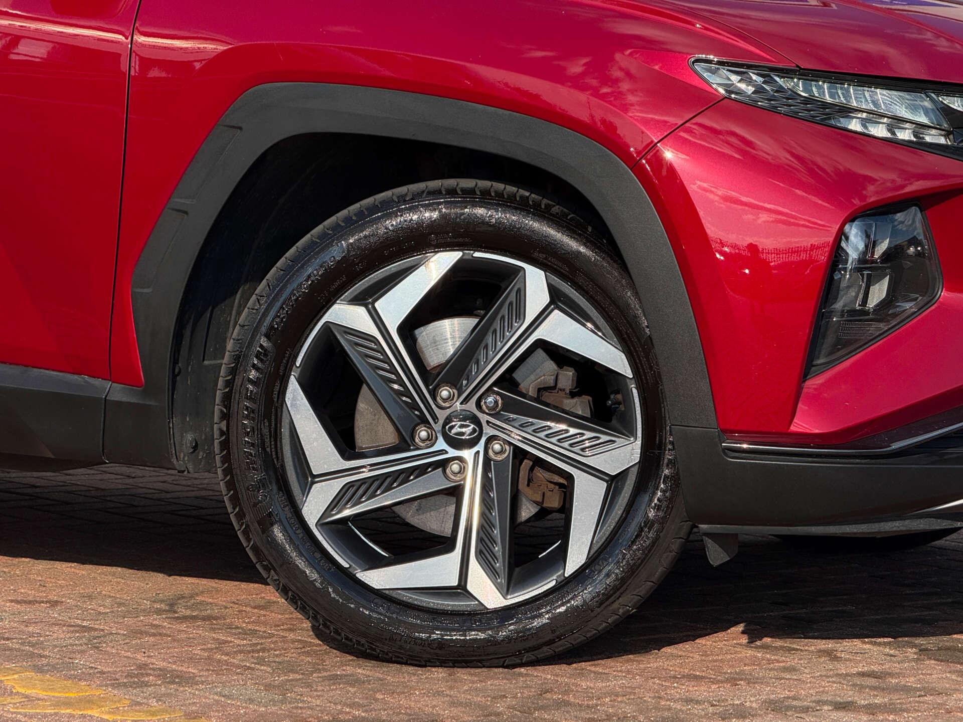 Hyundai Tucson view 19