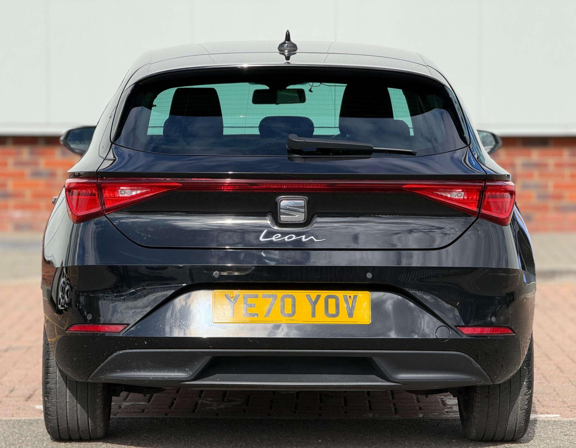 Seat Leon Leon view 9