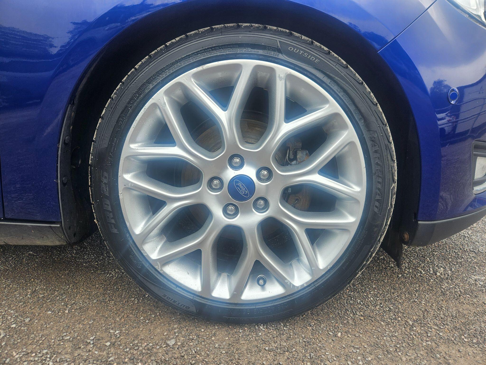 2017 Ford Focus image 58