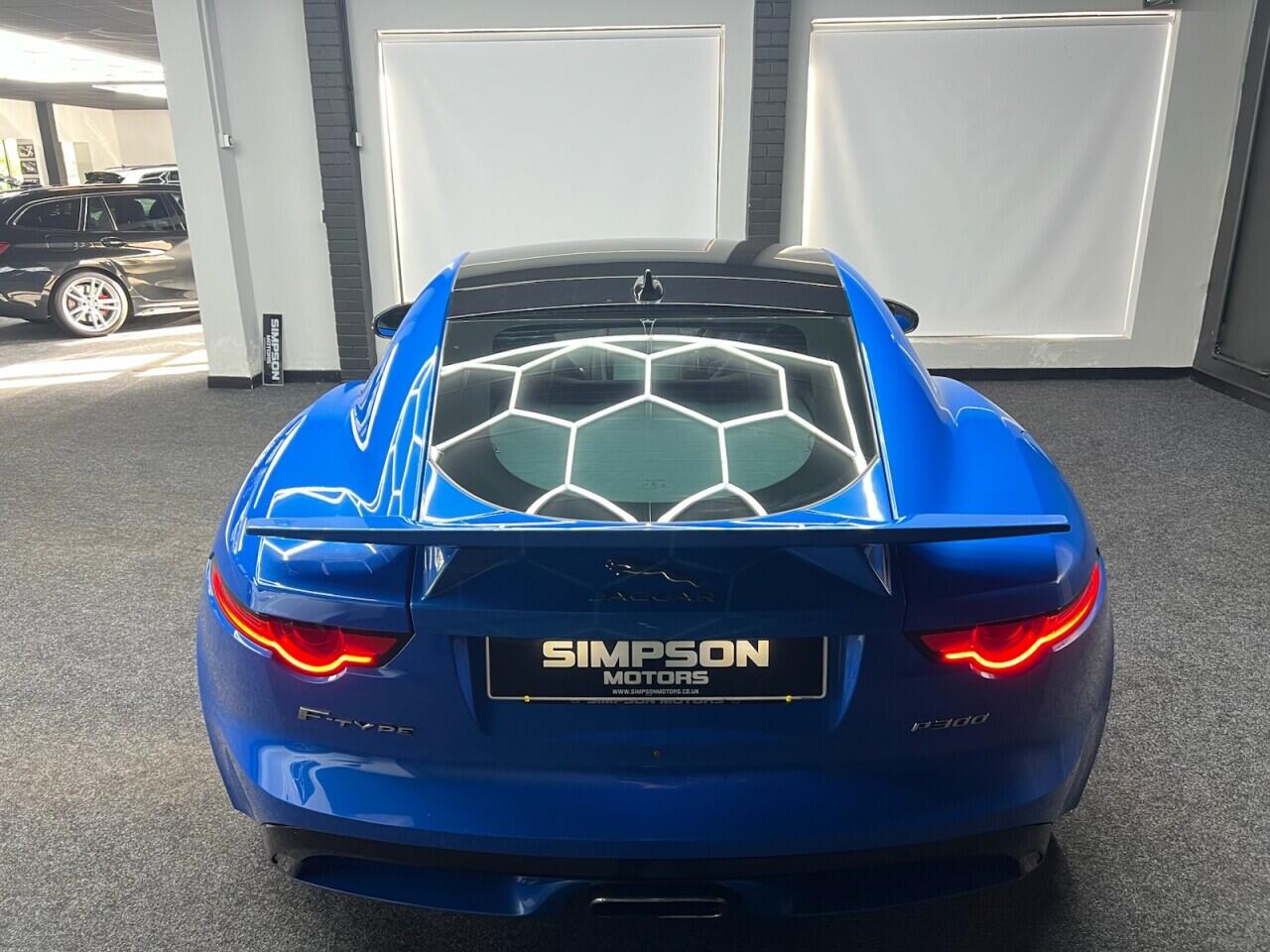 Jaguar F-Type view 9