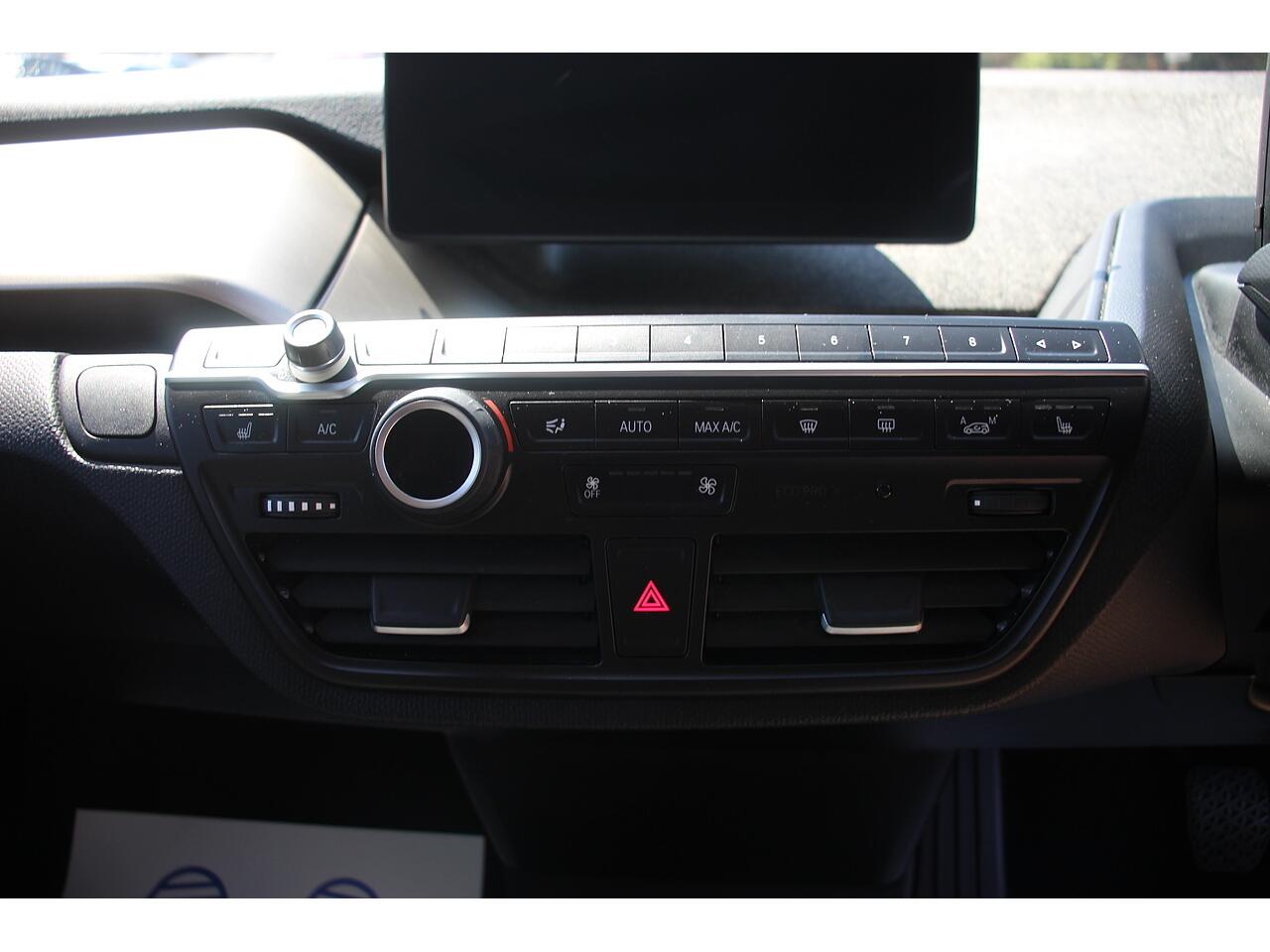 BMW I3 view 26