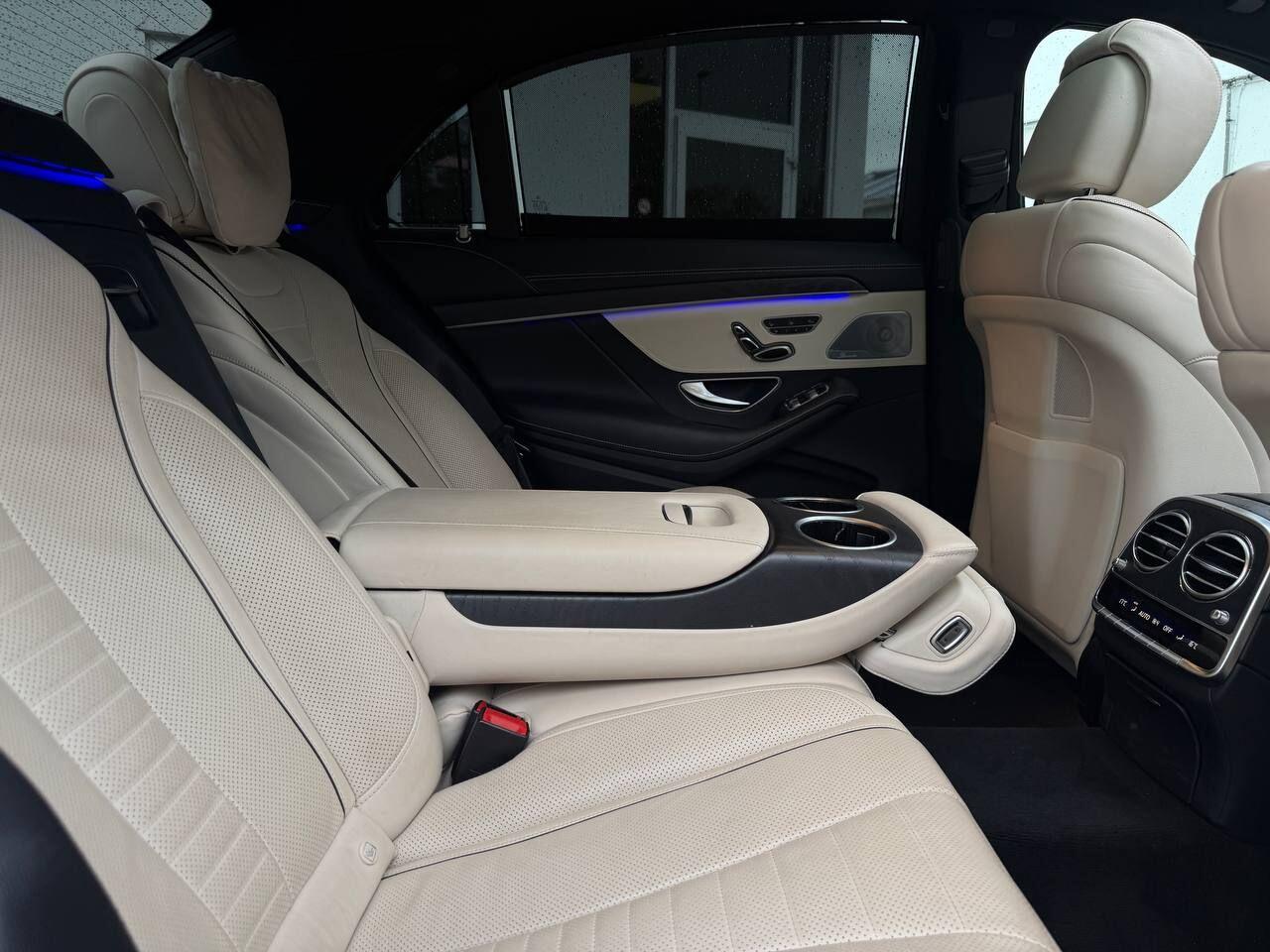 Mercedes-Benz S-Class view 17