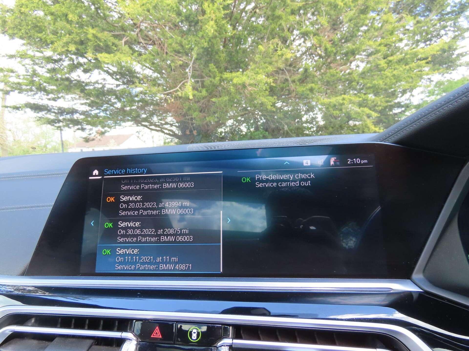 BMW X5 view 18