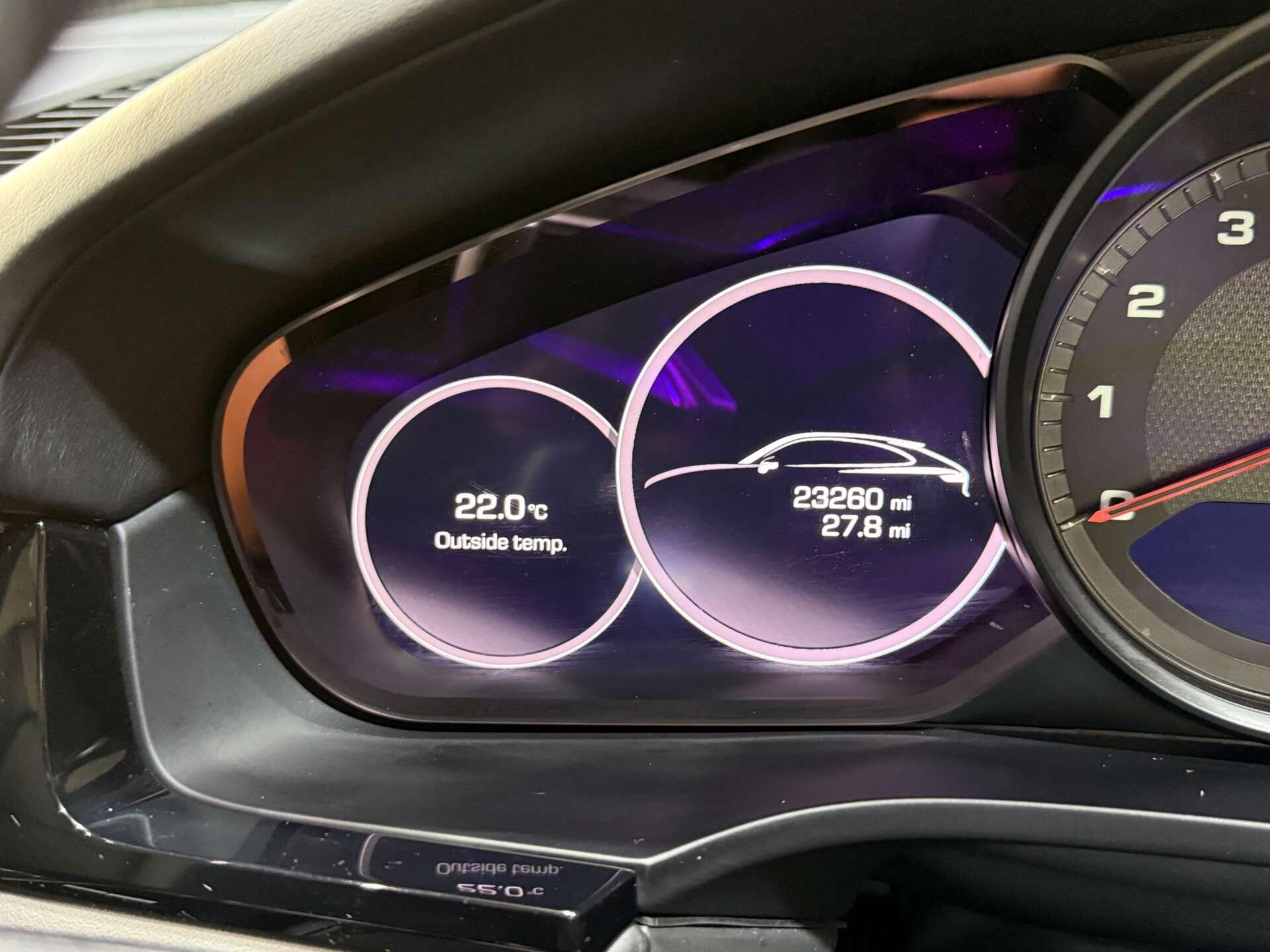 Porsche Cayenne view 62