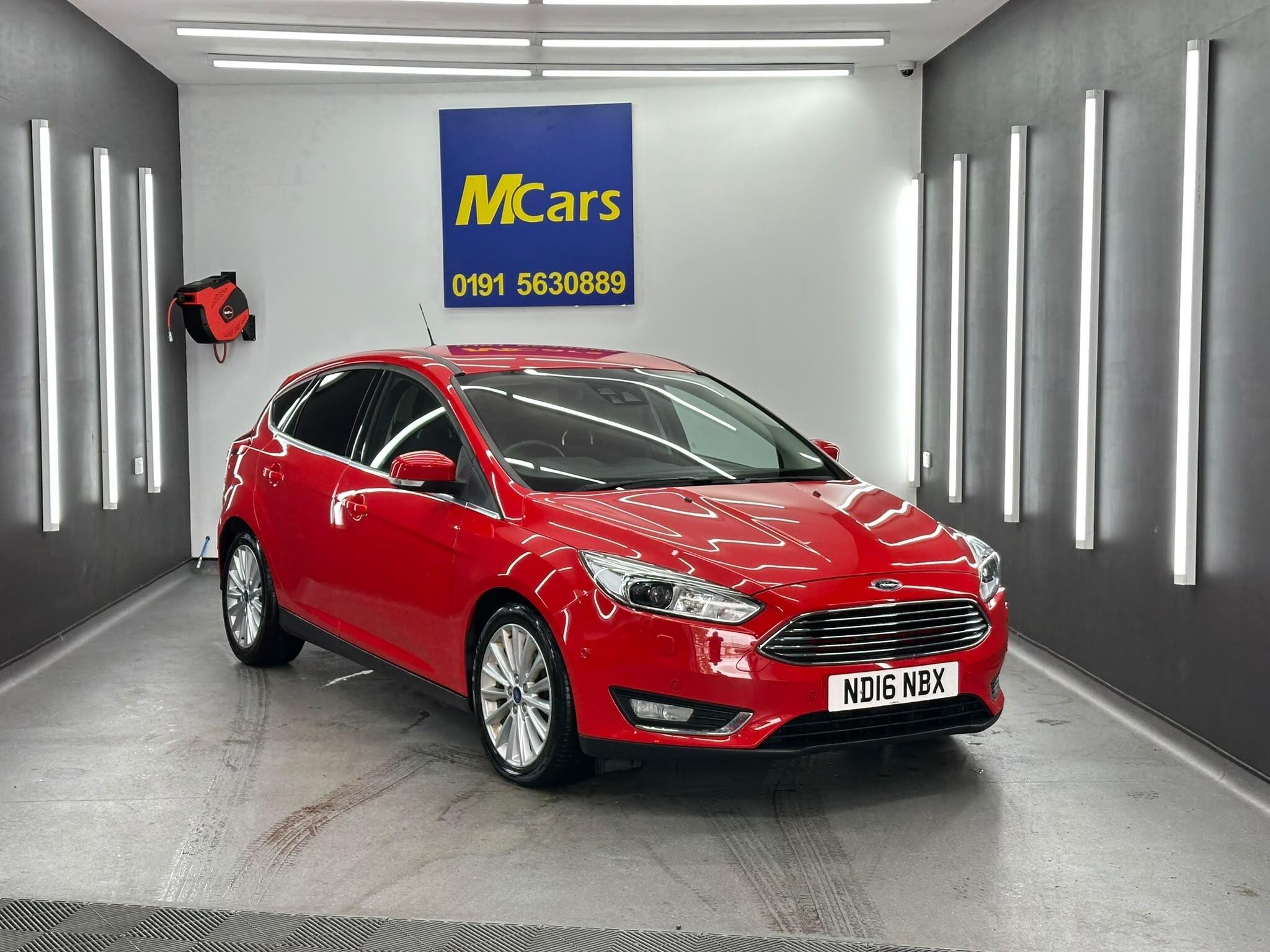 Ford Focus view 8