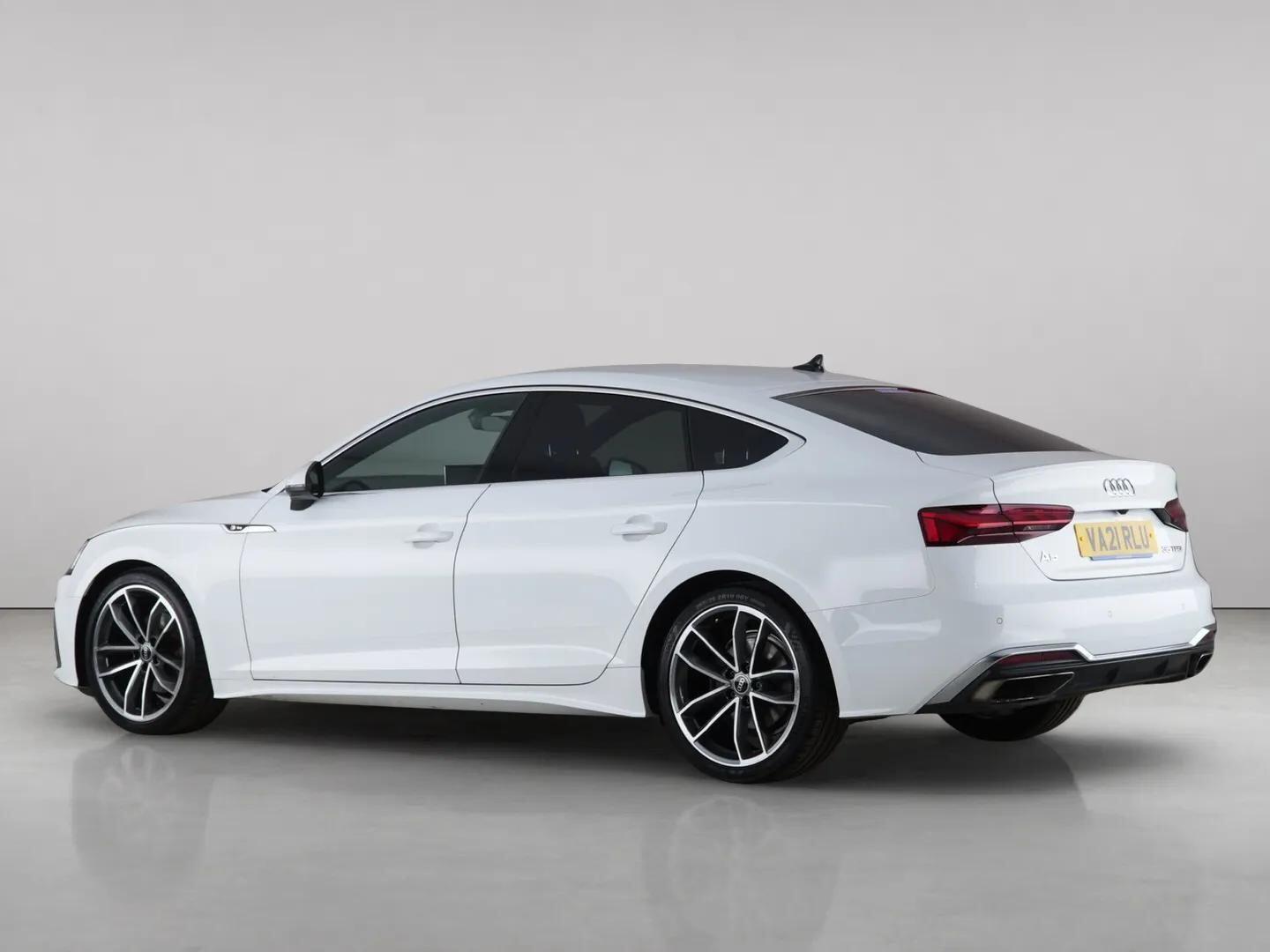 Audi A5 view 8