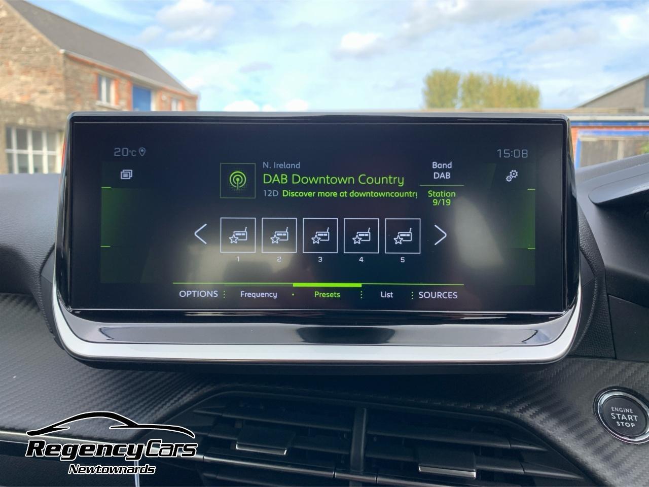 Peugeot 208 view 21