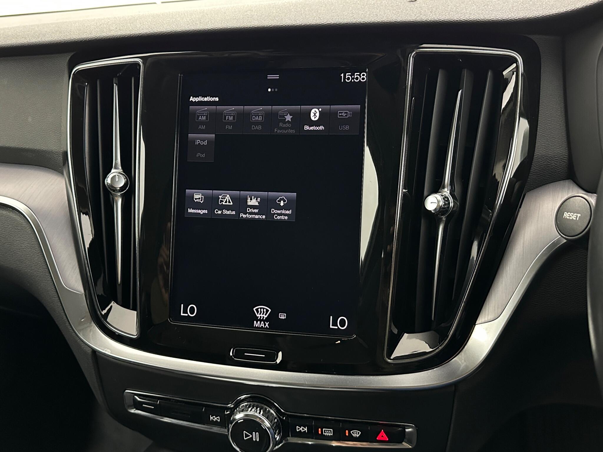 Volvo V60 view 24