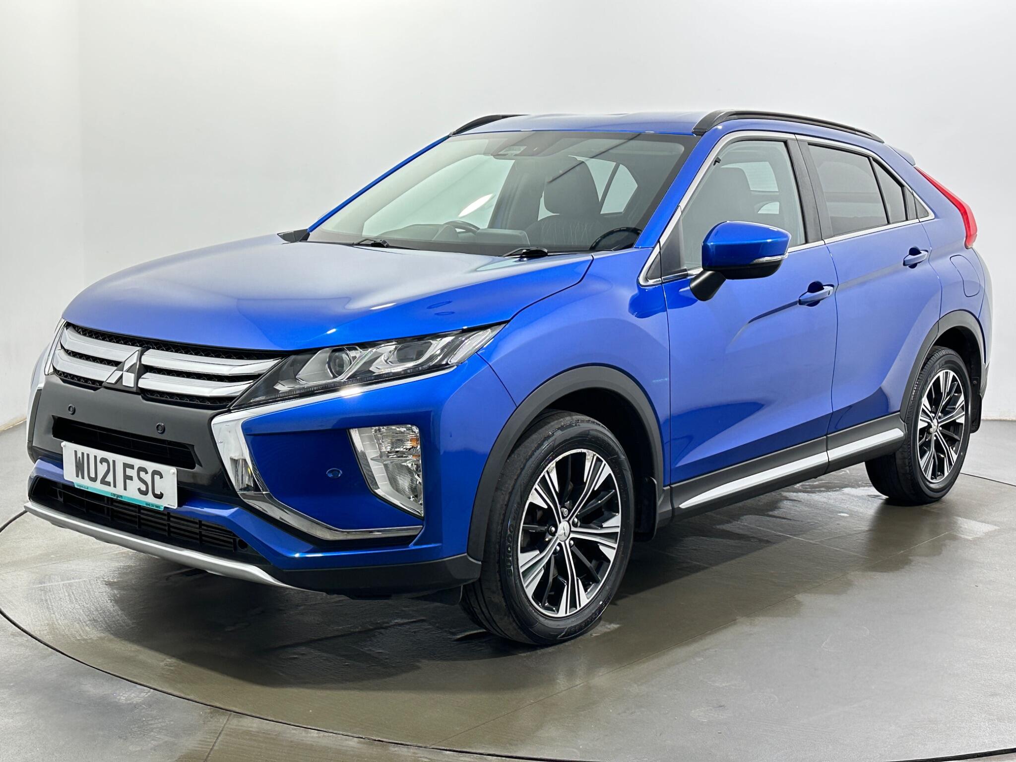 Mitsubishi Eclipse Cross view 4
