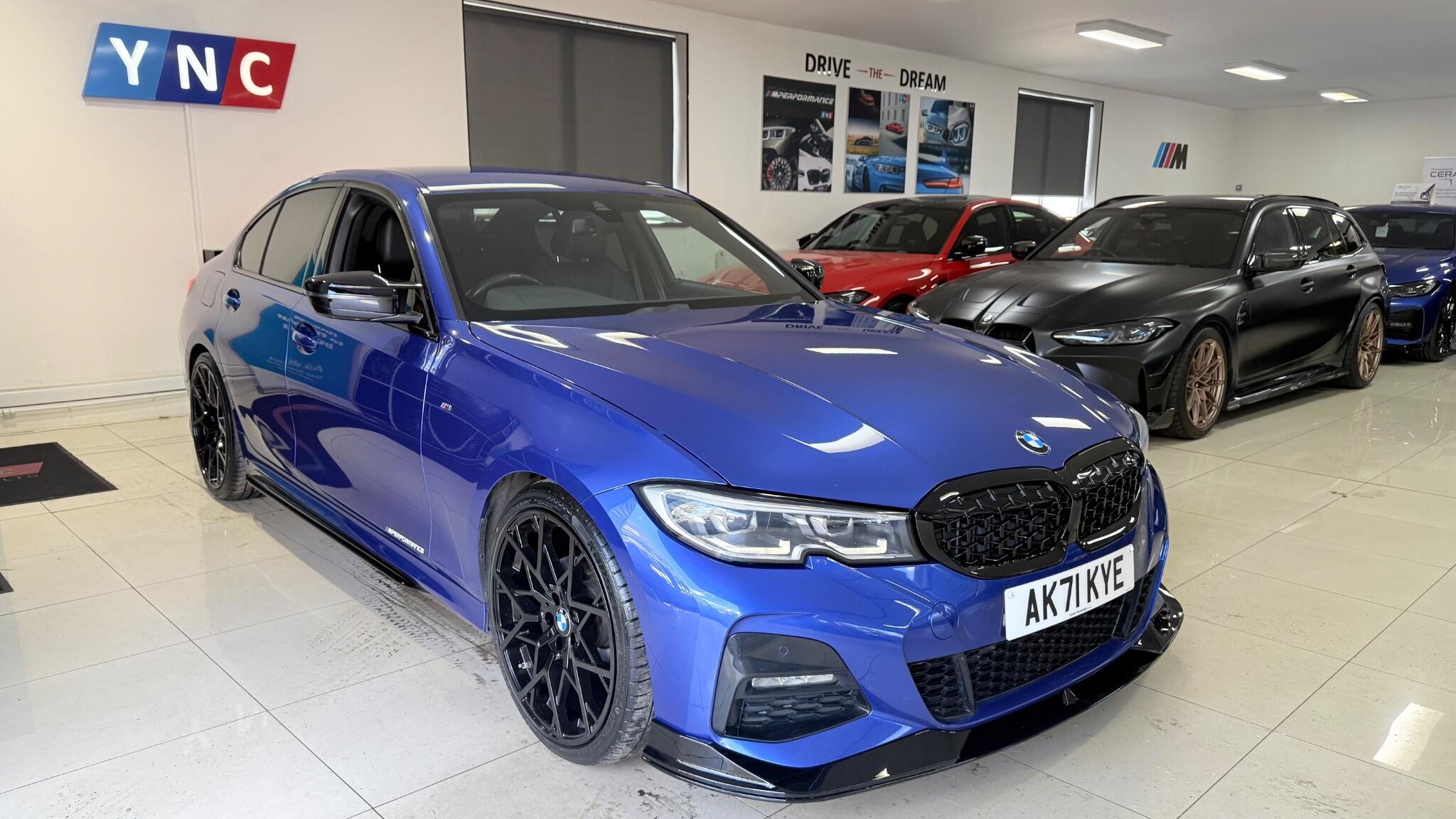 BMW 3 Series view 40