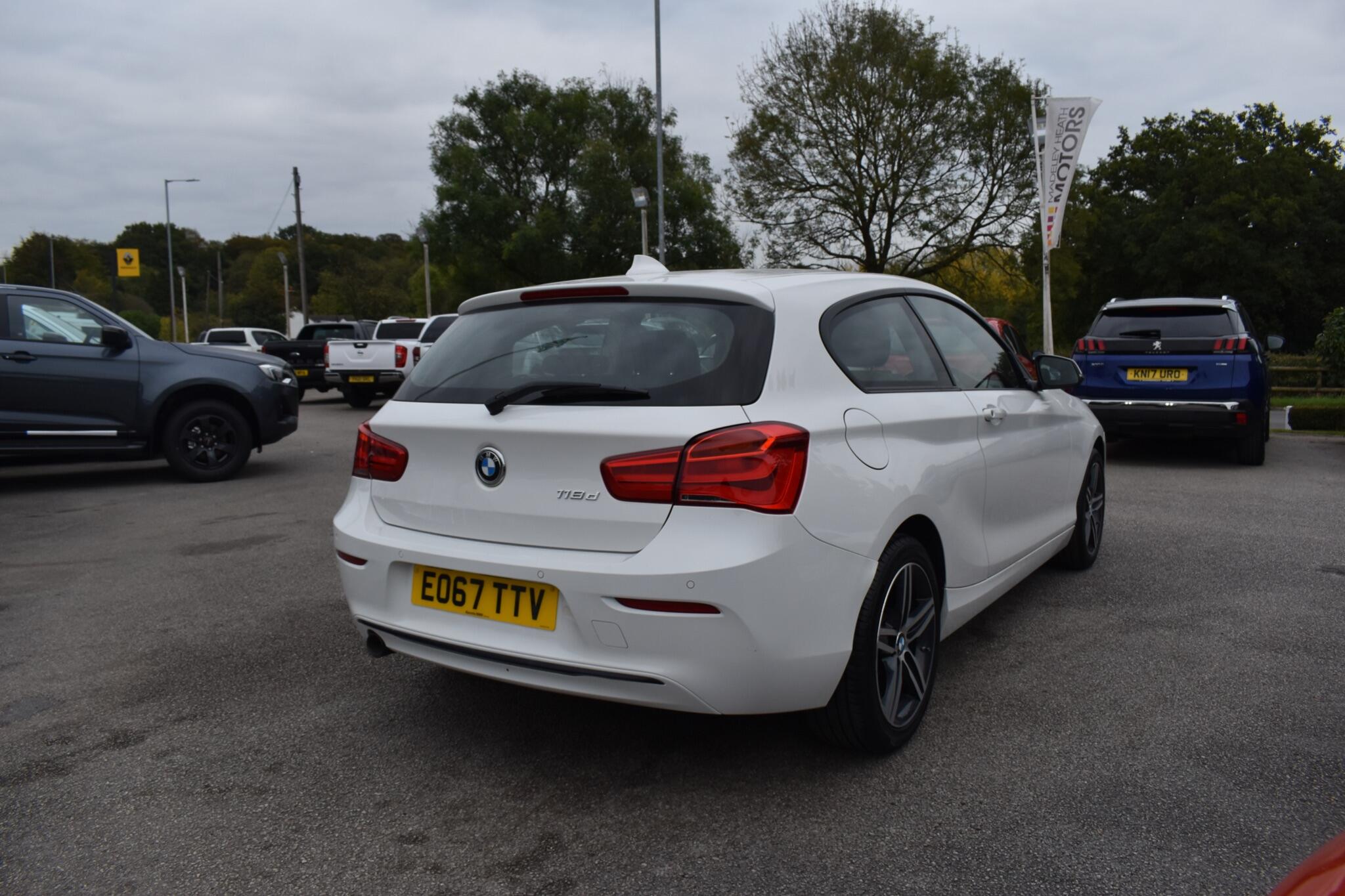1 Series - 2.0 118d Sport Auto Euro 6 (s/s) 3dr - Image 10