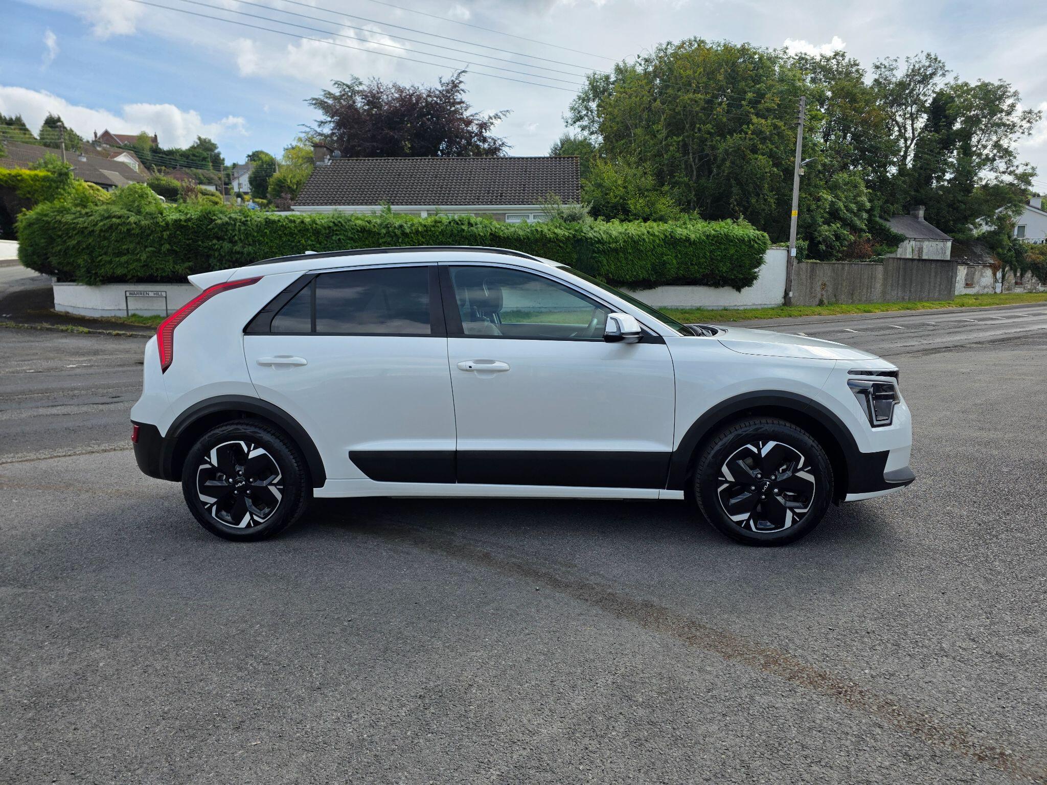 Kia Niro view 3