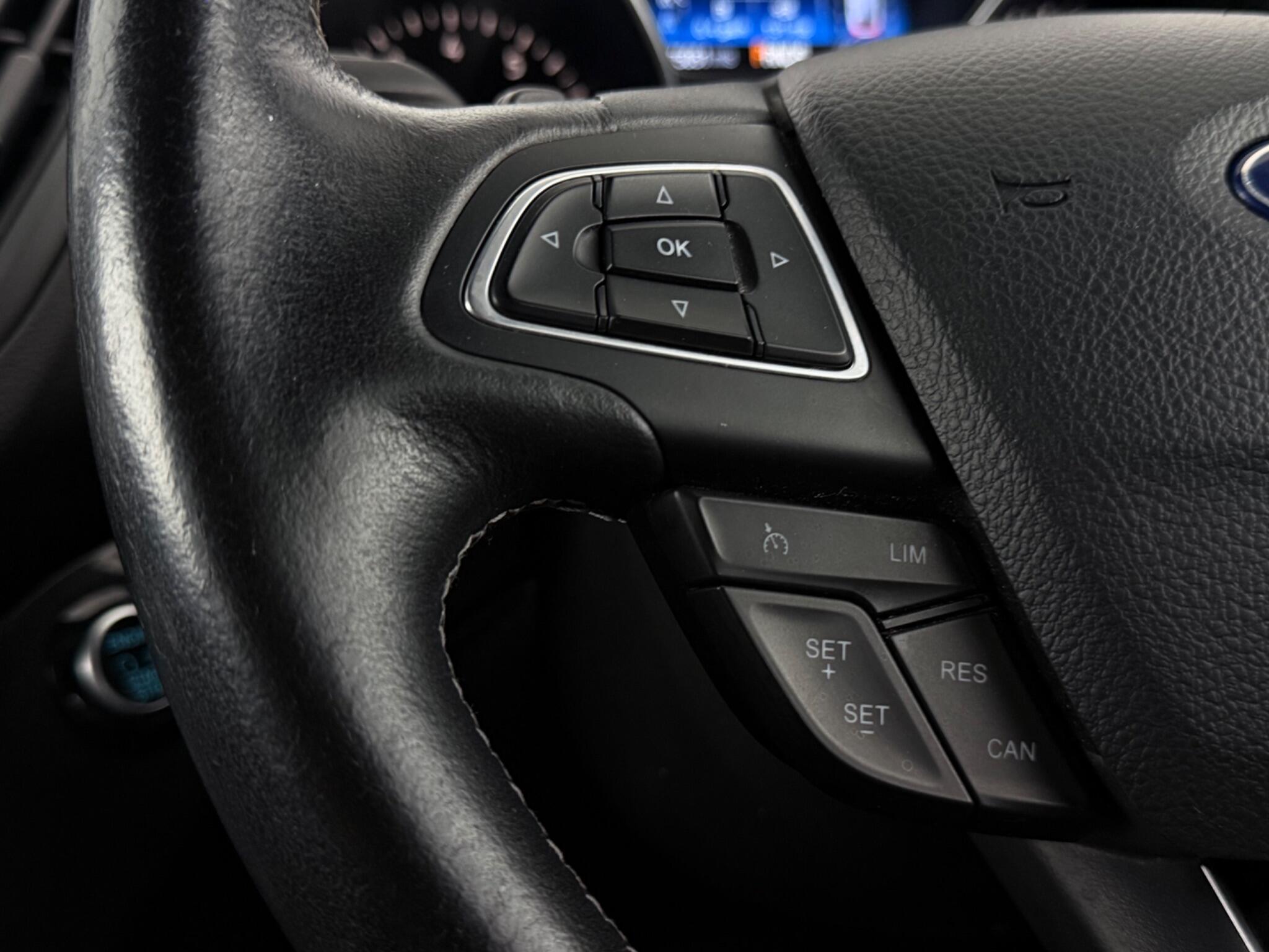 Ford Kuga view 13