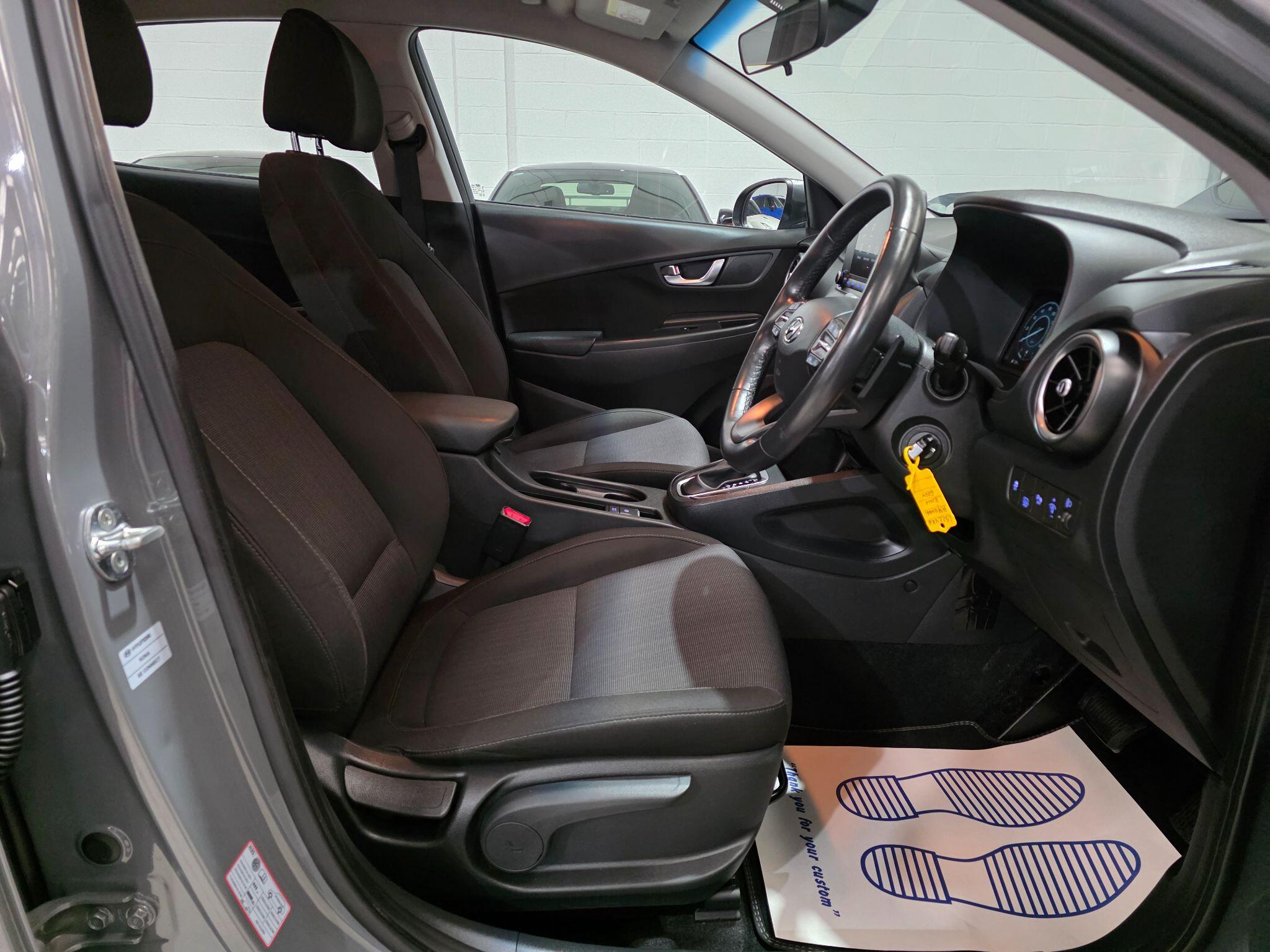 Hyundai Kona view 6