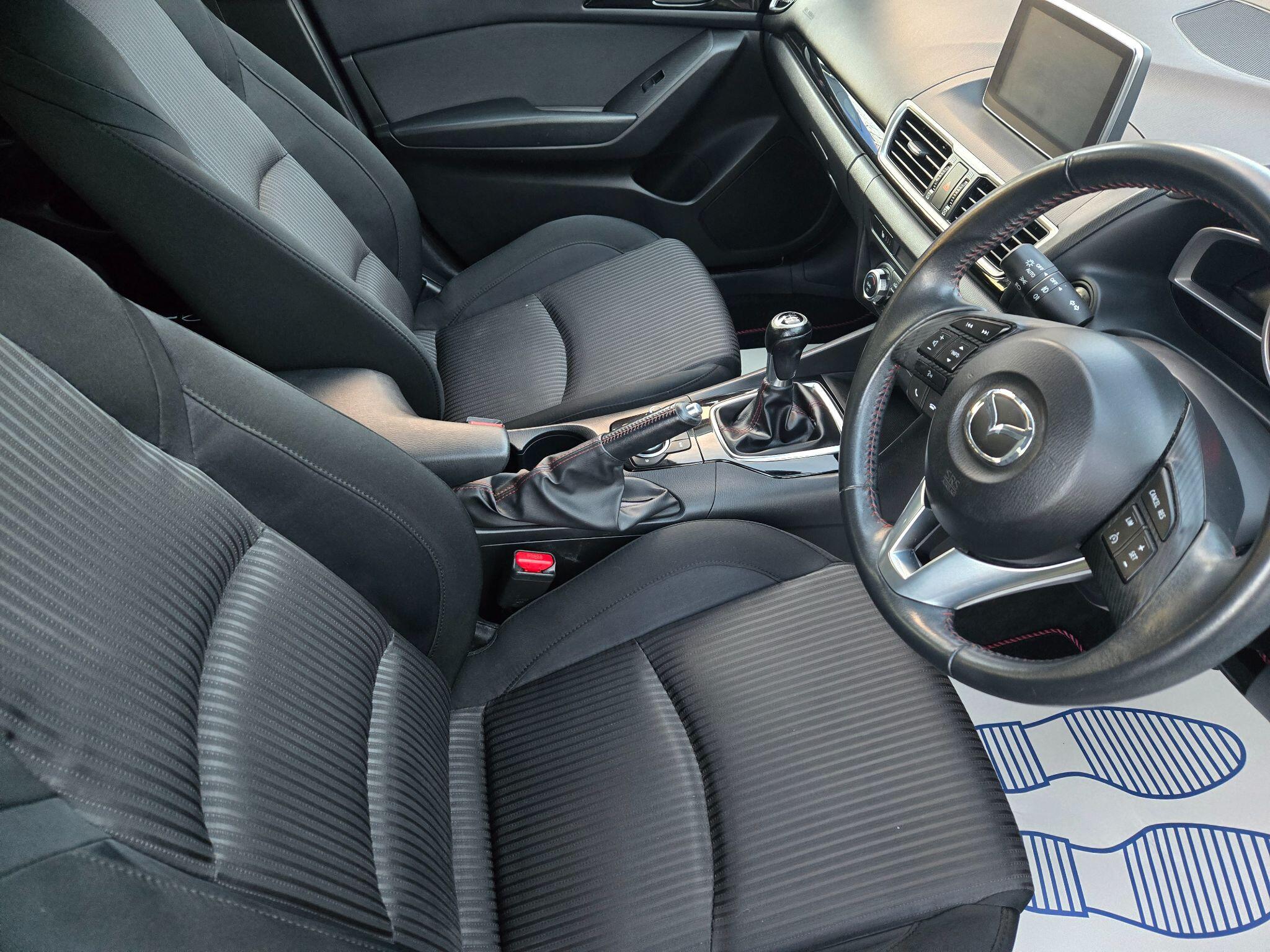 2015 Mazda Mazda3 2.0 SKYACTIV-G SE-L Nav Euro 5 (s/s) 5dr • 69,000 miles image 14